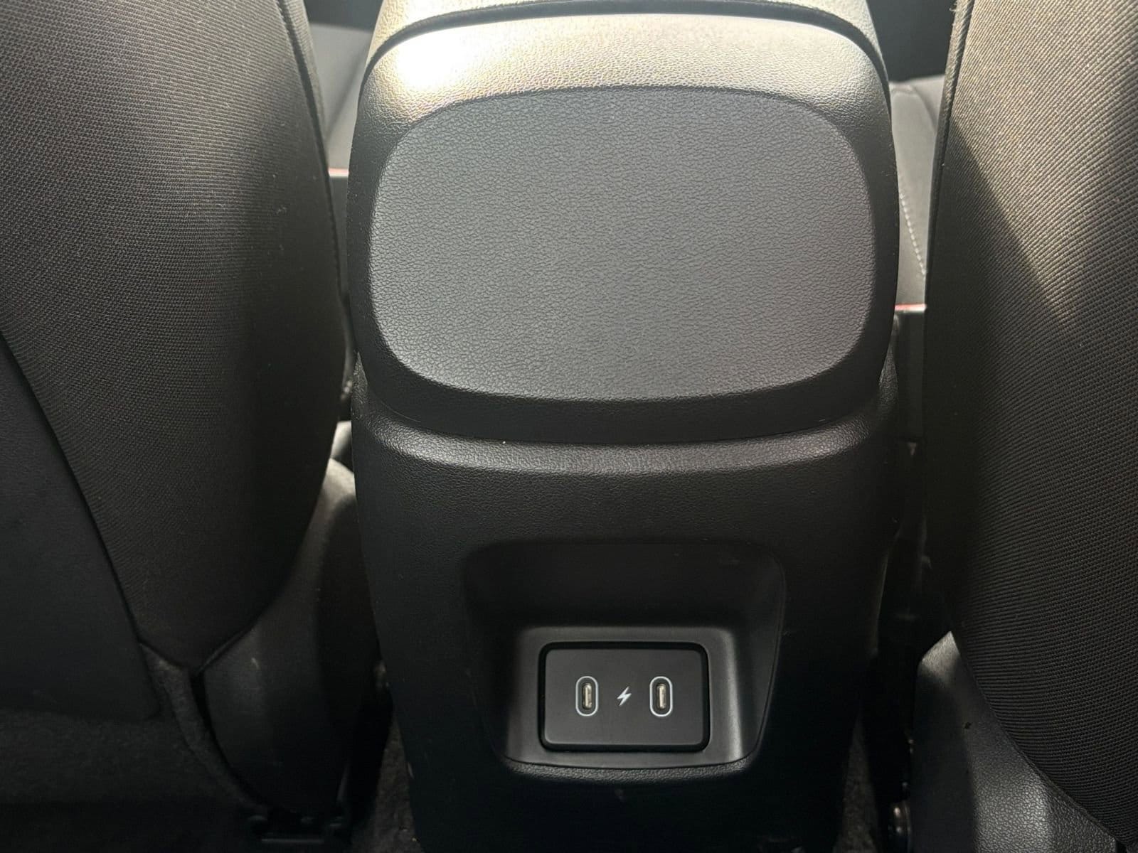 Thumbnail: 2025 Hyundai Elantra - 28