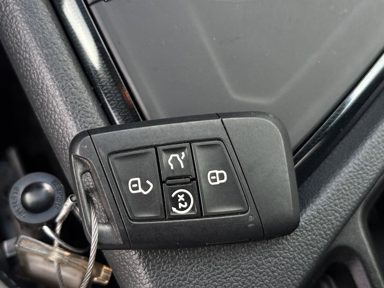 Thumbnail: 2025 Volkswagen Taos - 28