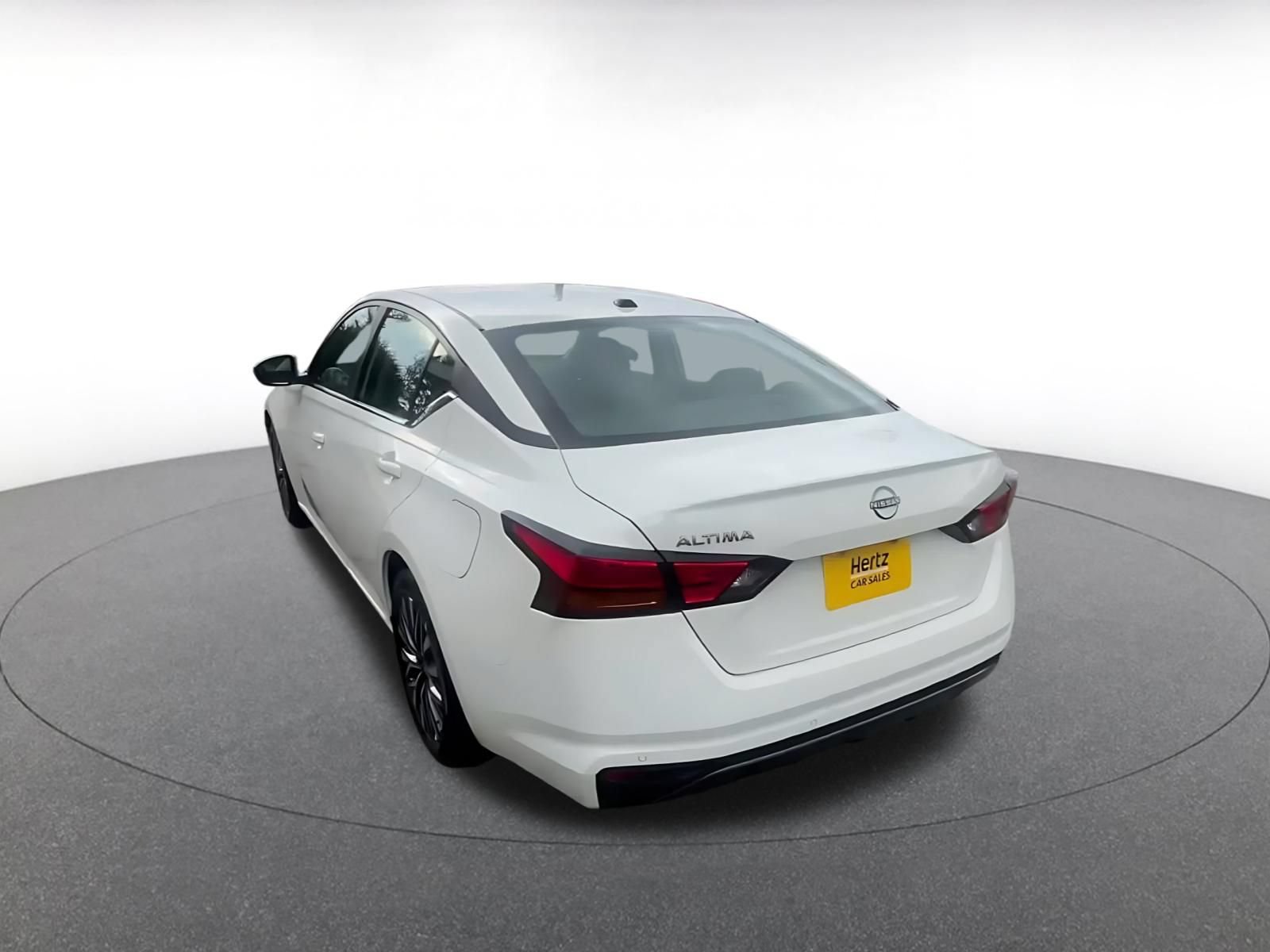 Thumbnail: 2026 Nissan Altima - 10