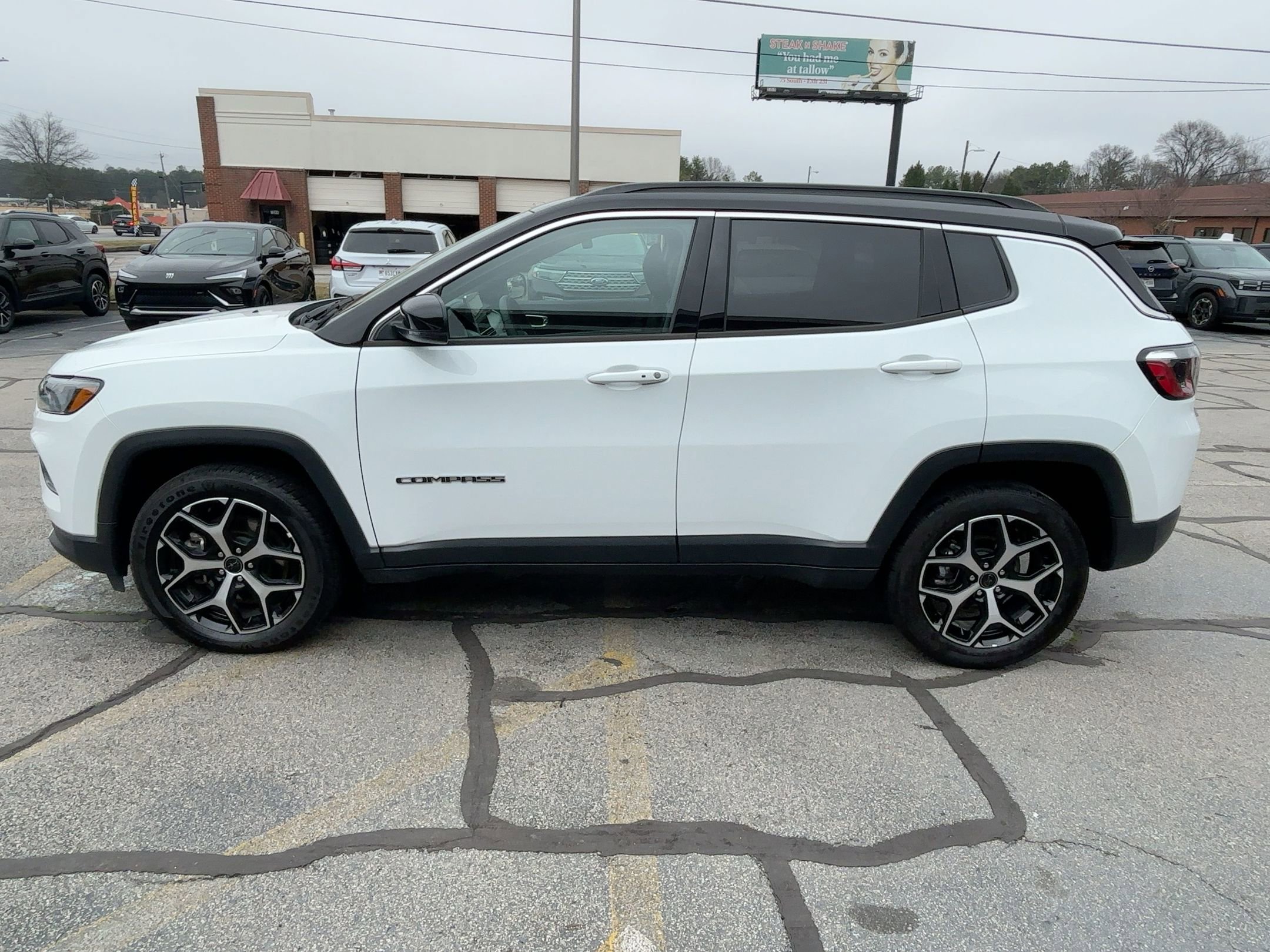 Thumbnail: 2025 Jeep Compass - 6