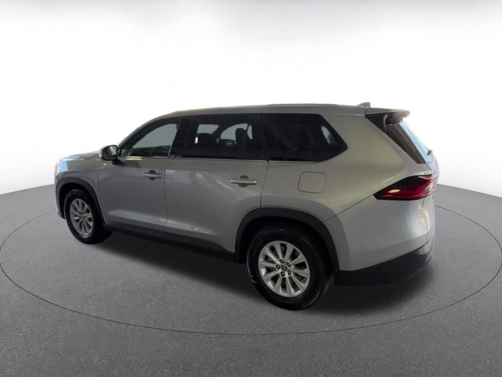 Thumbnail: 2025 Toyota Grand Highlander - 8