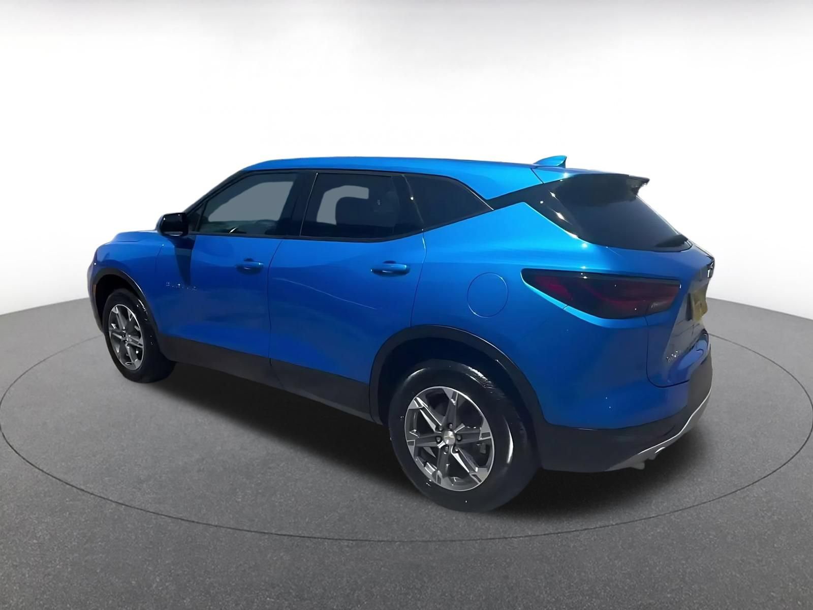 Thumbnail: 2025 Chevrolet Blazer - 9