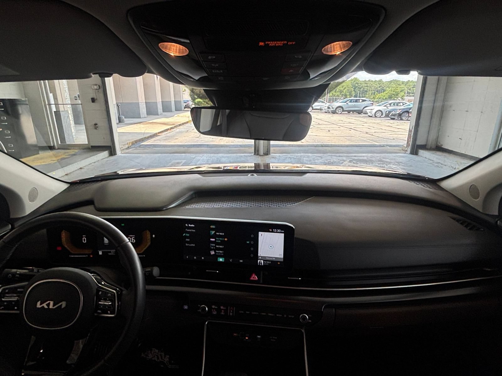 Thumbnail: 2026 Kia Carnival - 35