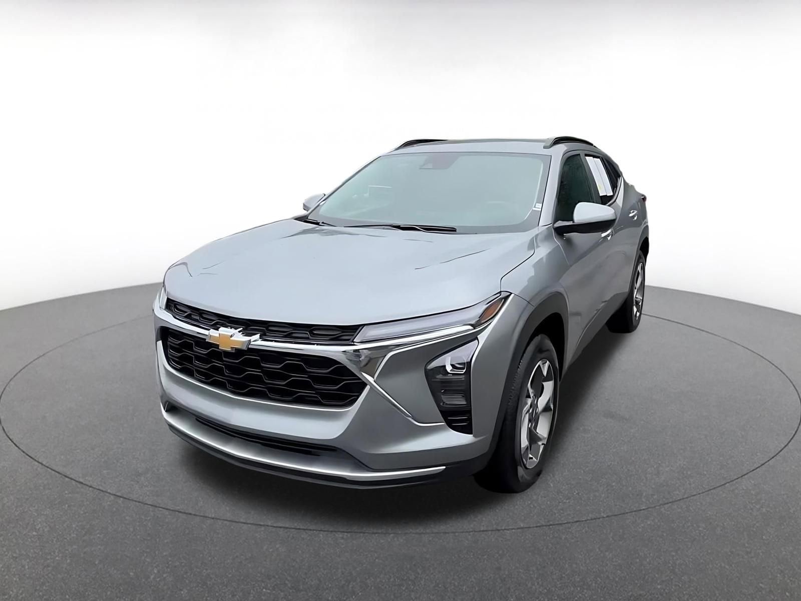 Thumbnail: 2025 Chevrolet Trax - 6