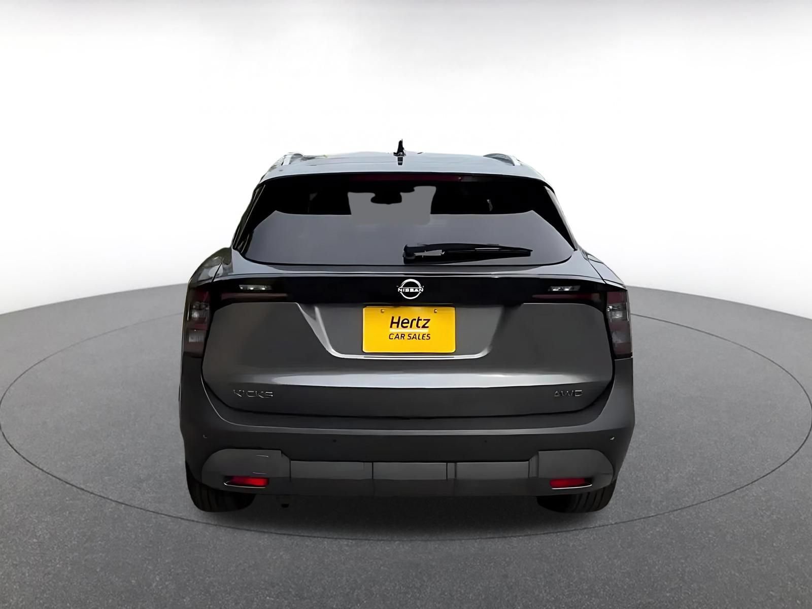 Thumbnail: 2026 Nissan Kicks - 12