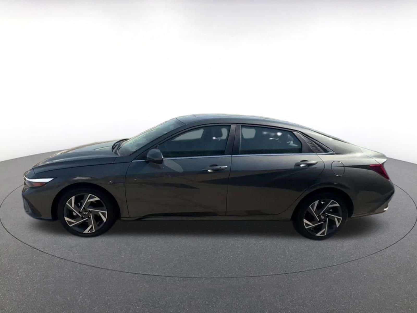 Thumbnail: 2025 Hyundai Elantra - 8