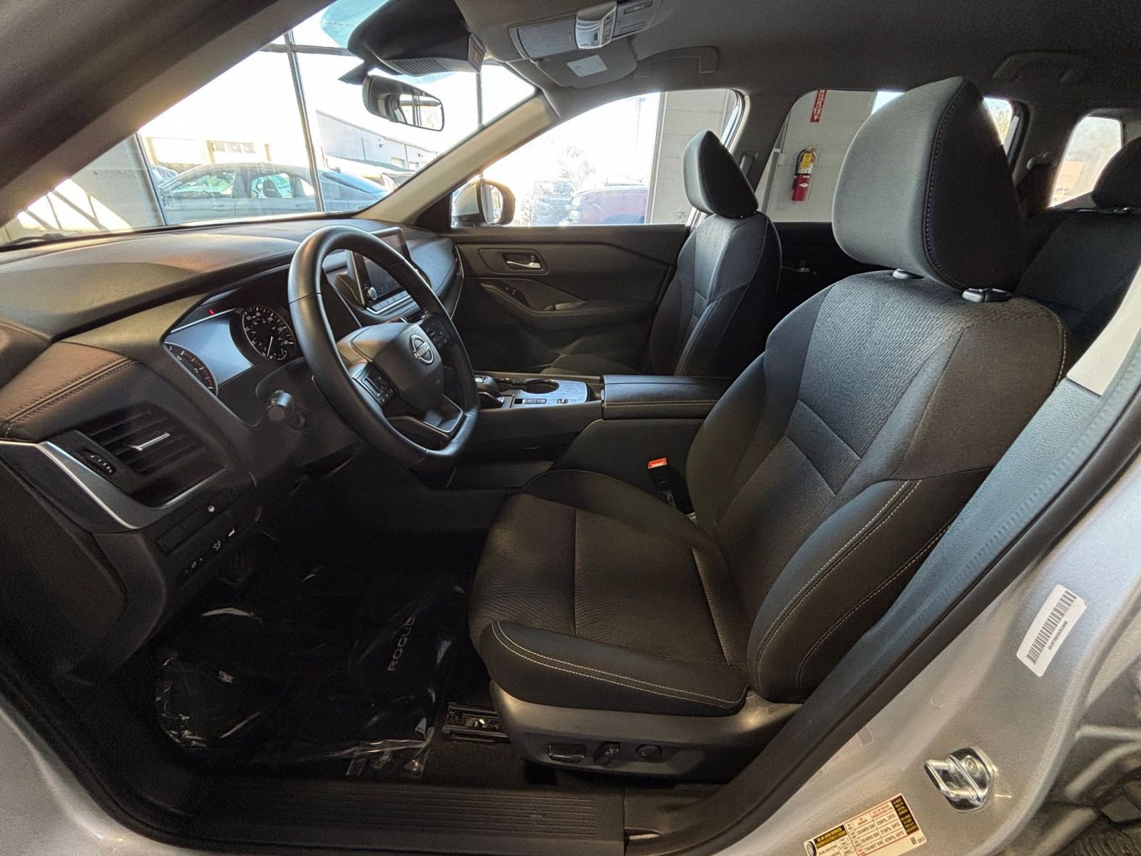 Thumbnail: 2025 Nissan Rogue - 28