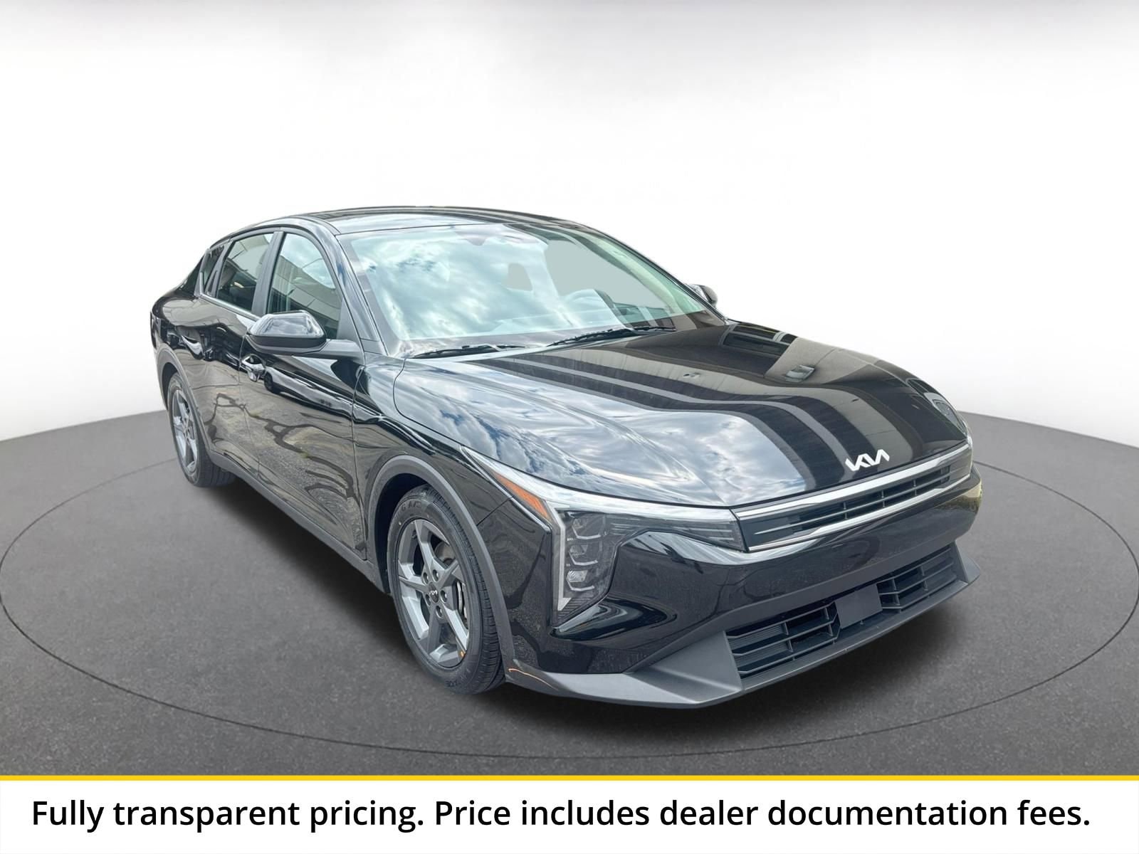 Thumbnail: 2025 Kia K4 - 1