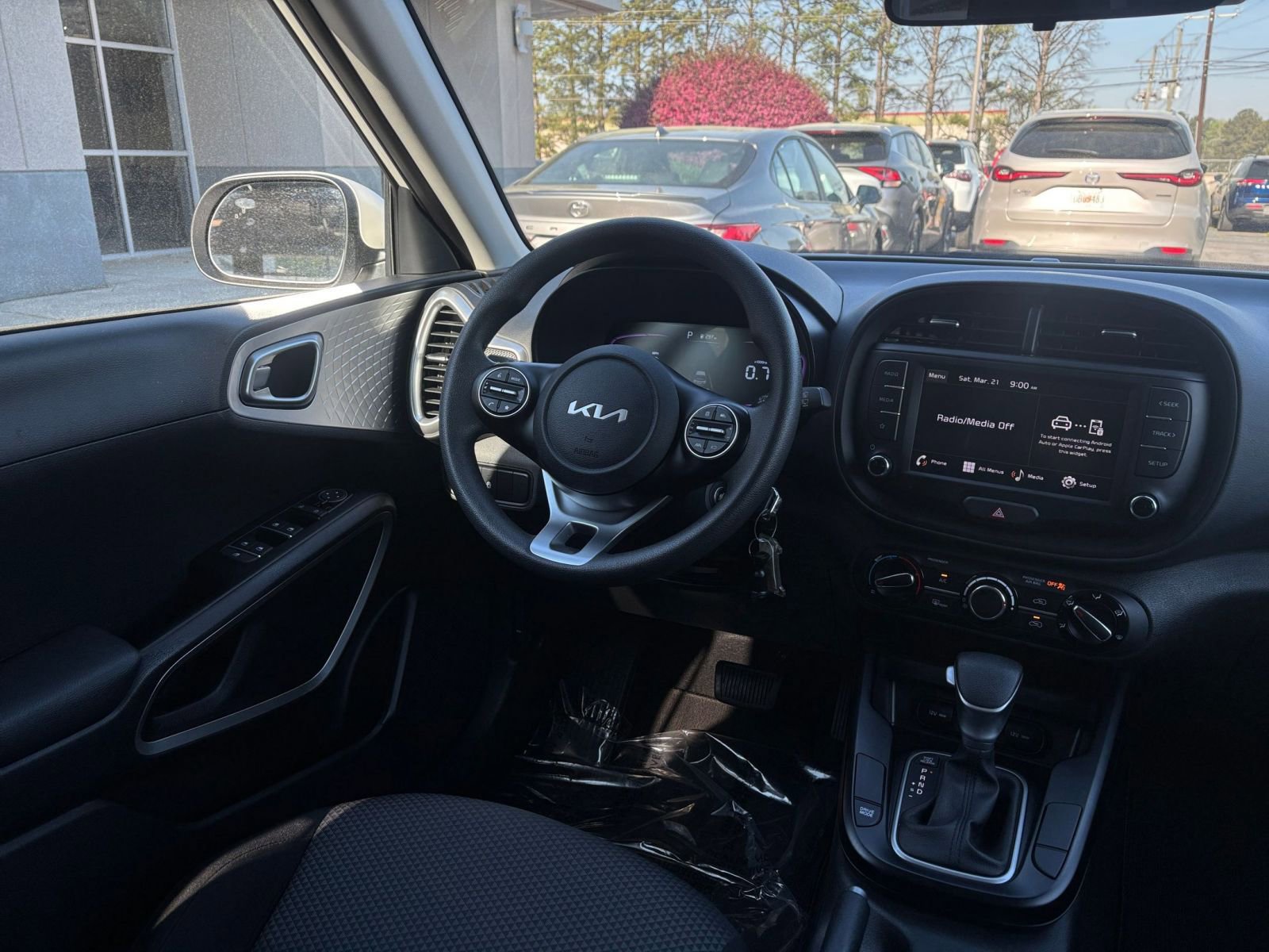 Thumbnail: 2025 Kia Soul - 32