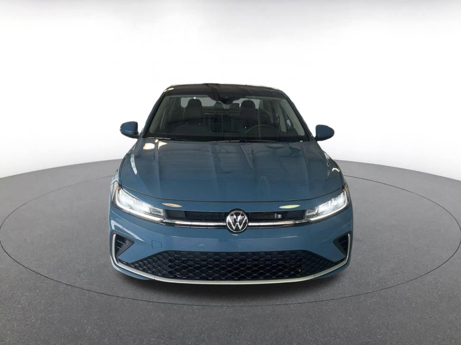 Thumbnail: 2025 Volkswagen Jetta - 3