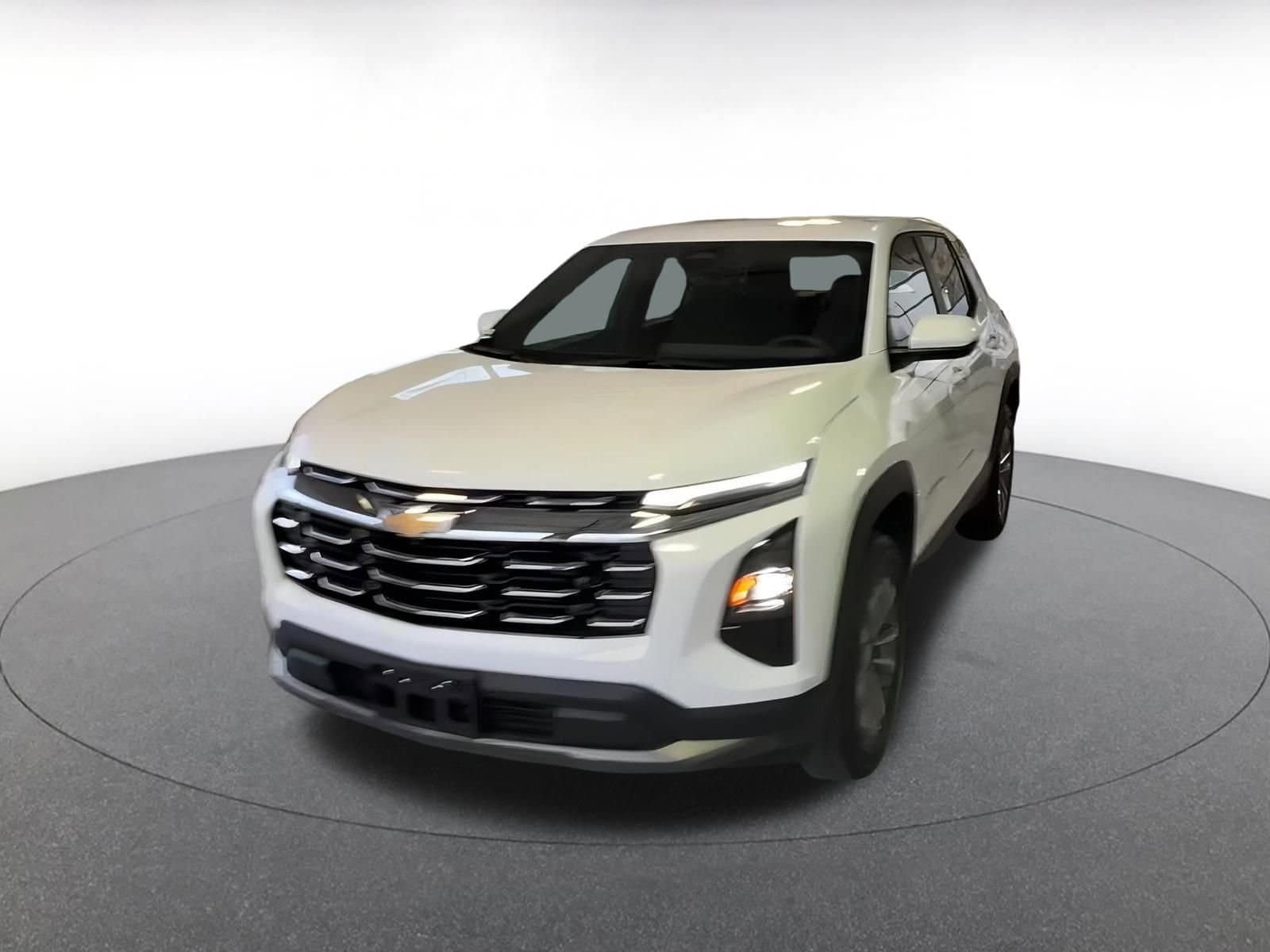 Thumbnail: 2025 Chevrolet Equinox - 6
