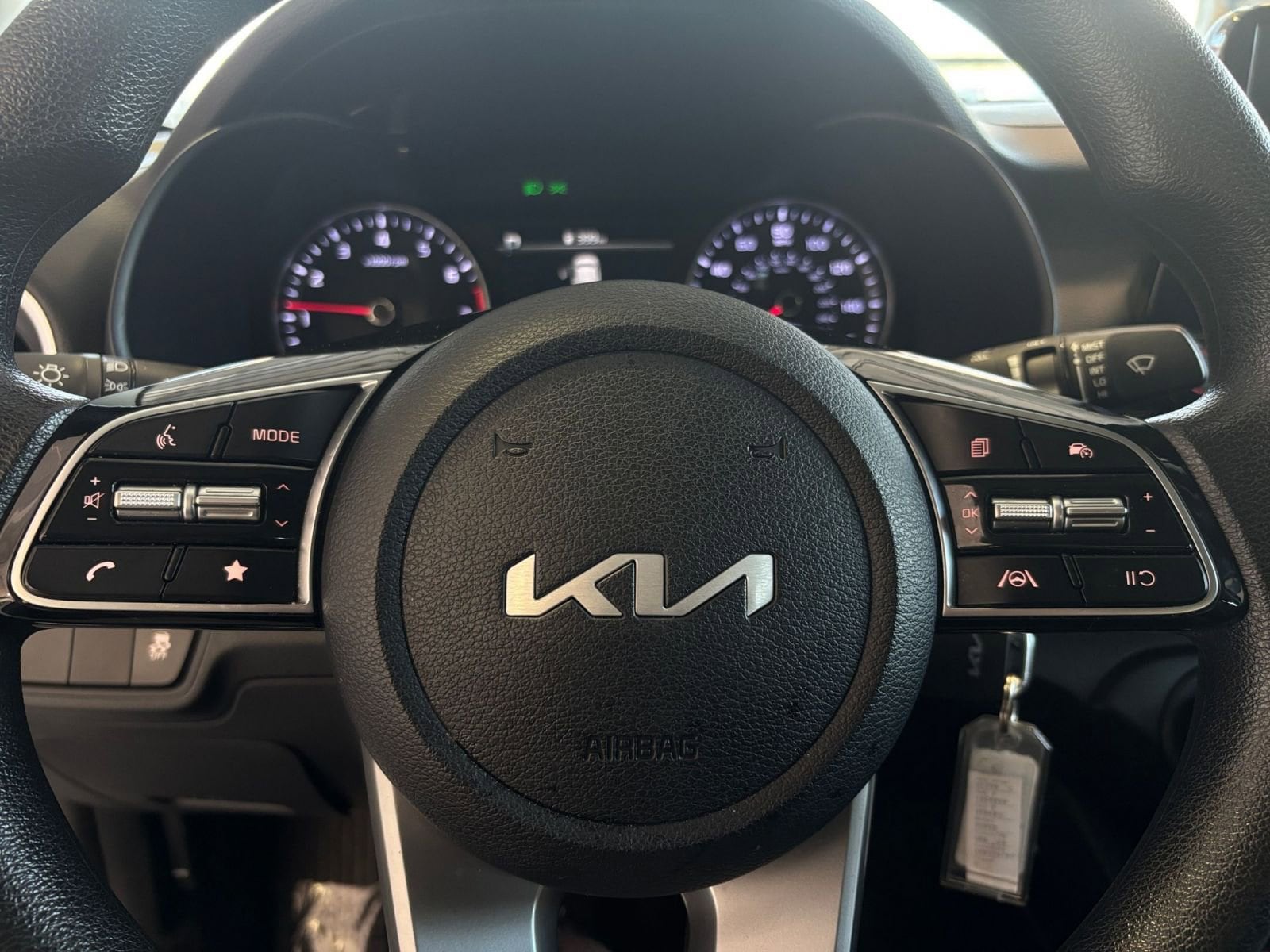 Thumbnail: 2024 Kia Forte - 26