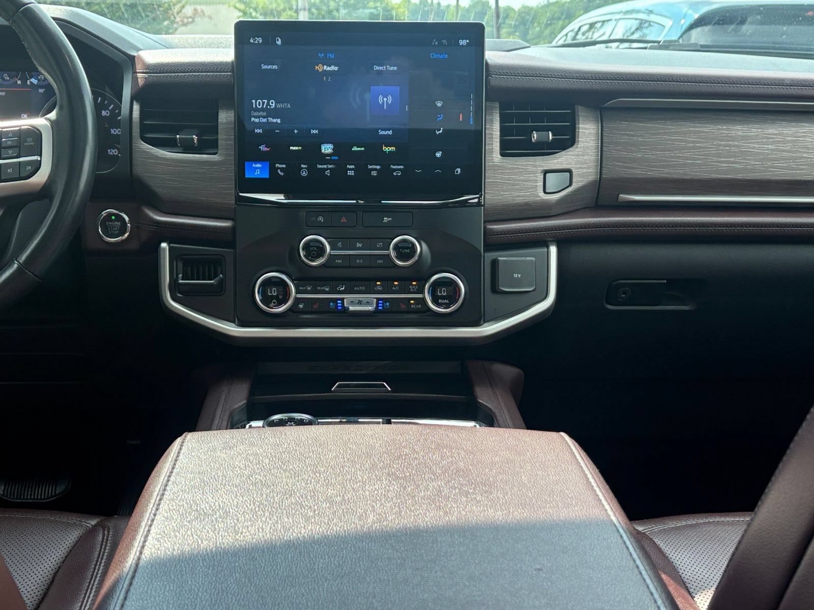Thumbnail: 2024 Ford Expedition MAX - 16