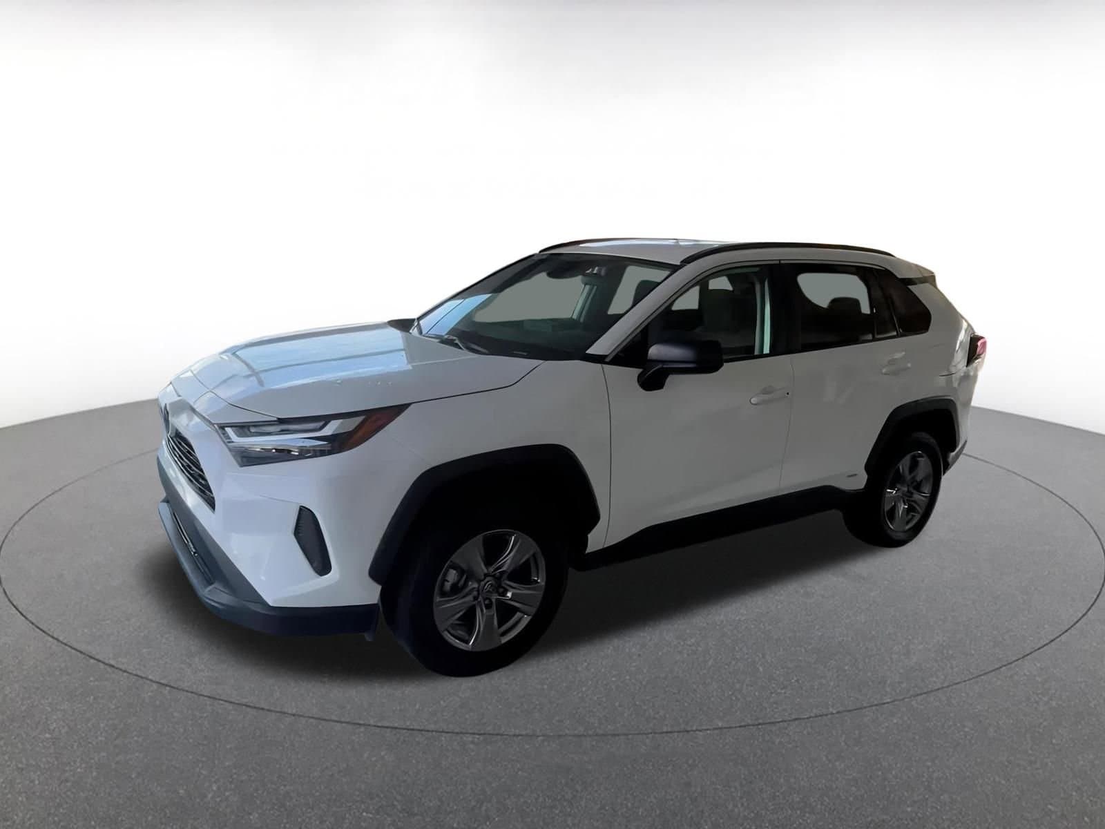 Thumbnail: 2025 Toyota RAV4 - 6