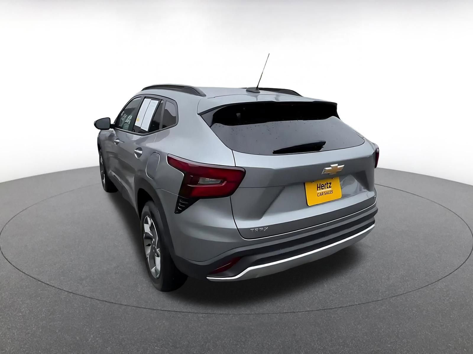 Thumbnail: 2025 Chevrolet Trax - 11