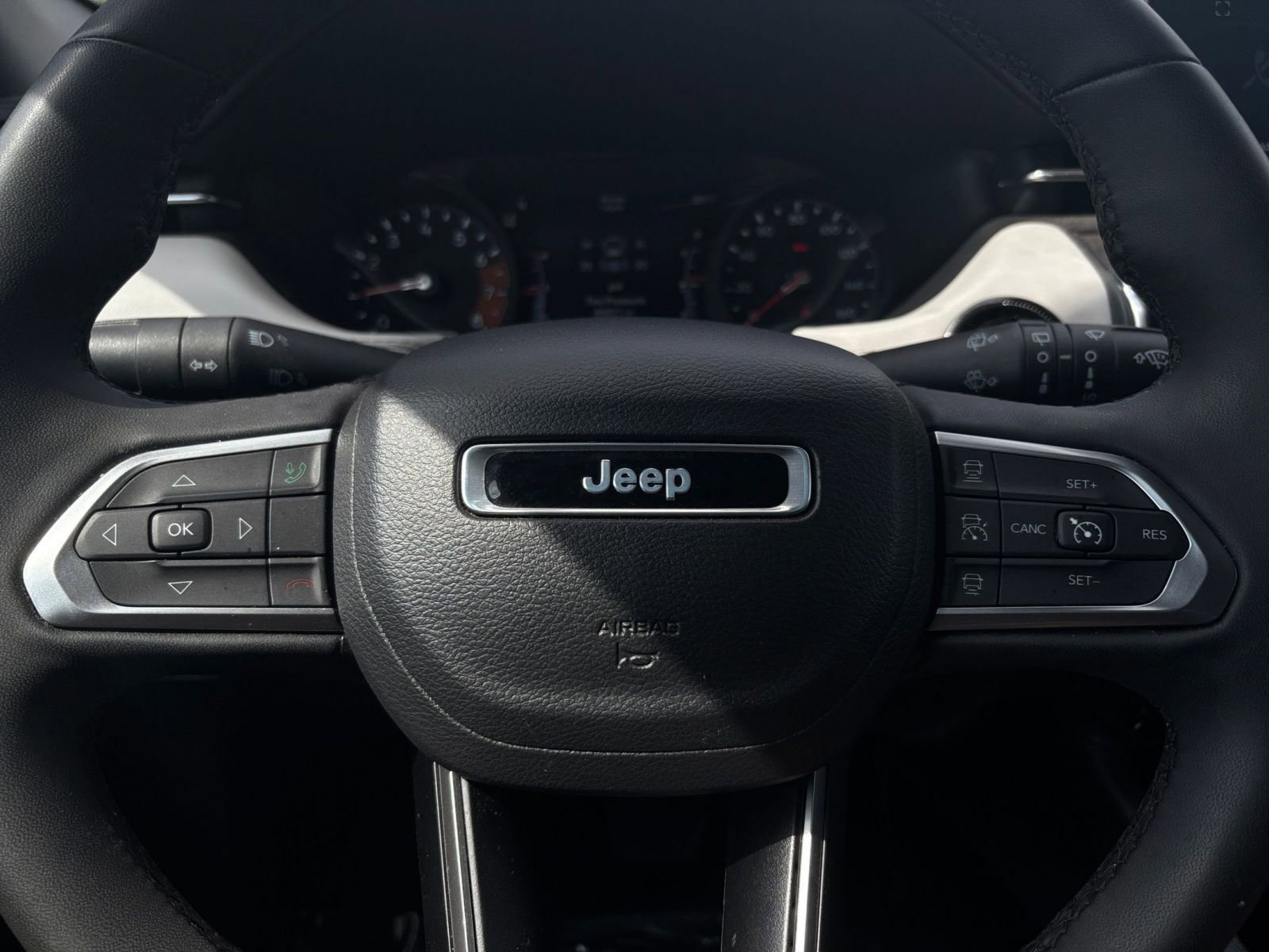 Thumbnail: 2023 Jeep Compass - 28