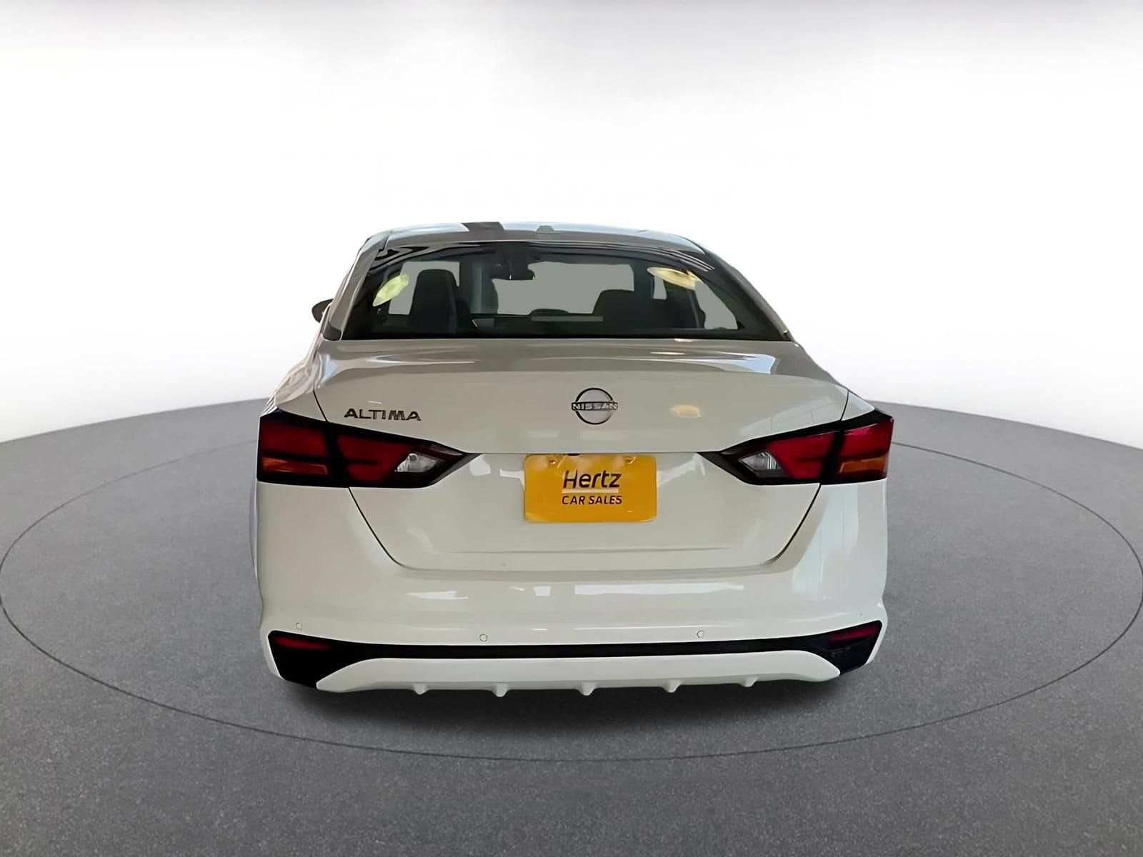 Thumbnail: 2025 Nissan Altima - 12