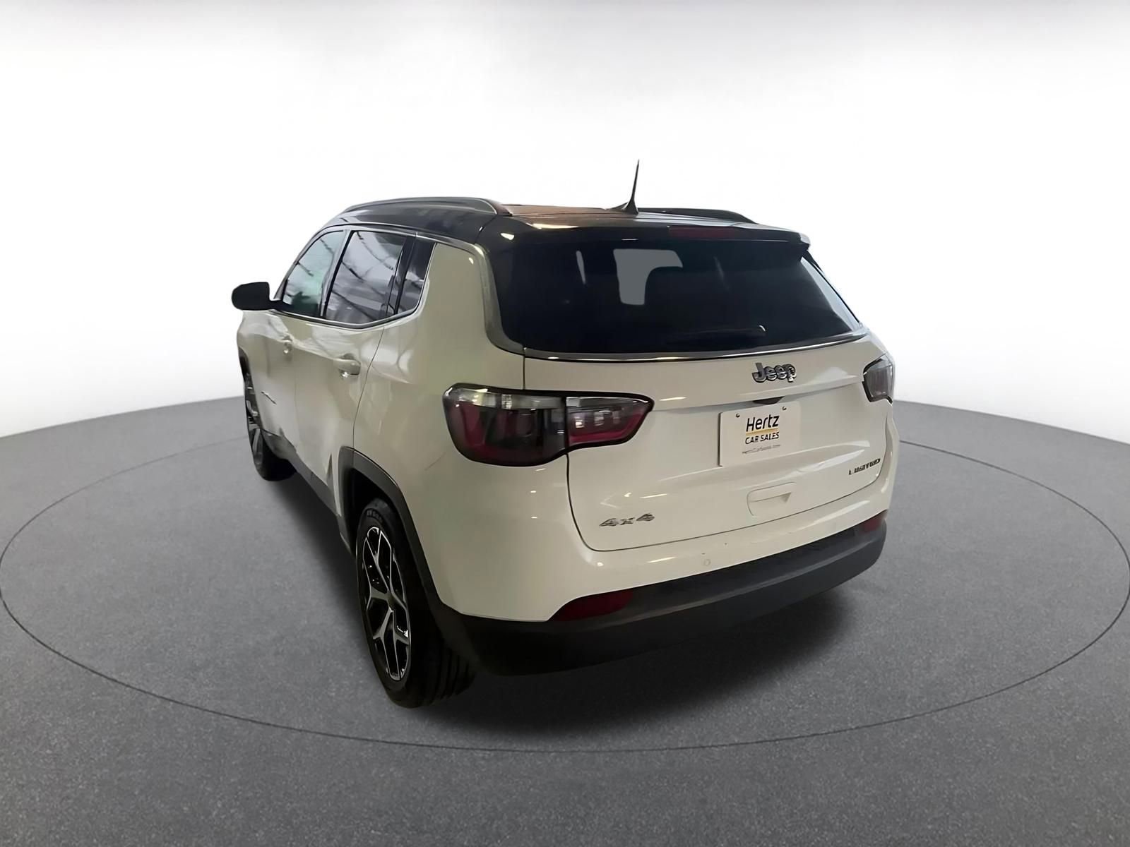 Thumbnail: 2025 Jeep Compass - 11