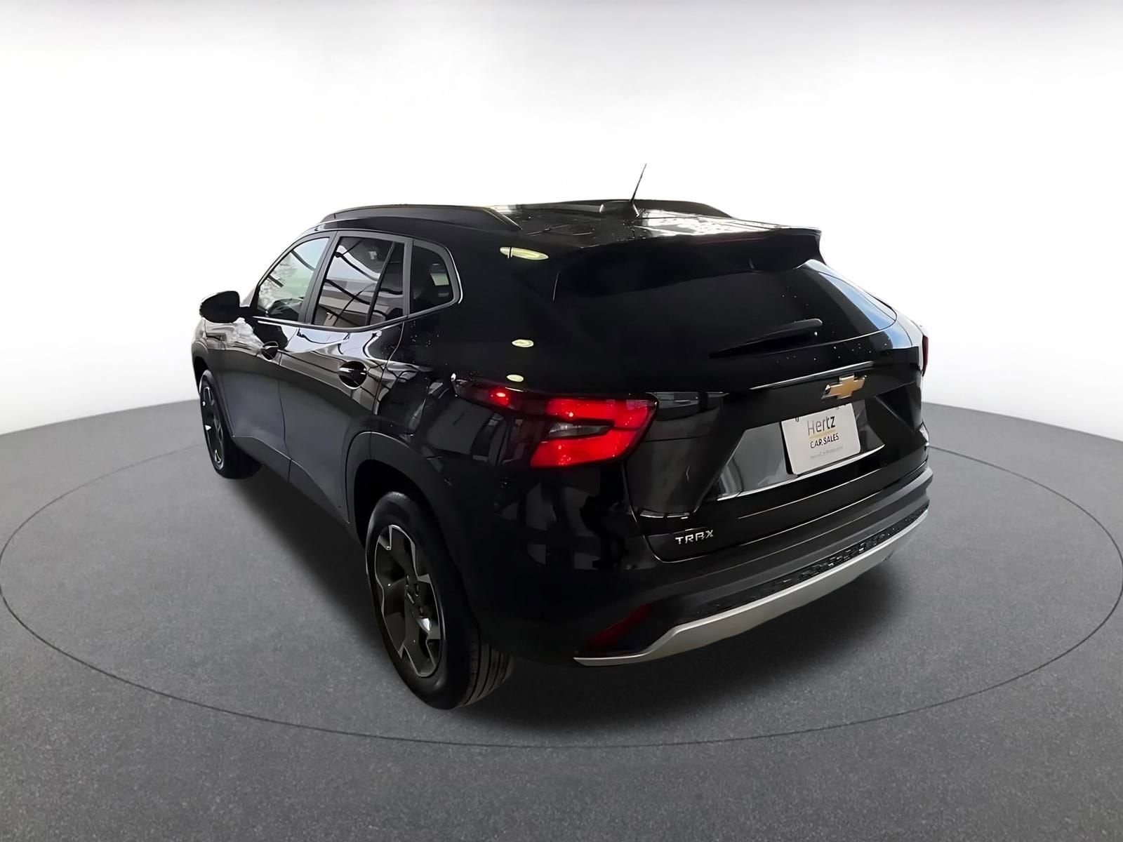 Thumbnail: 2025 Chevrolet Trax - 11