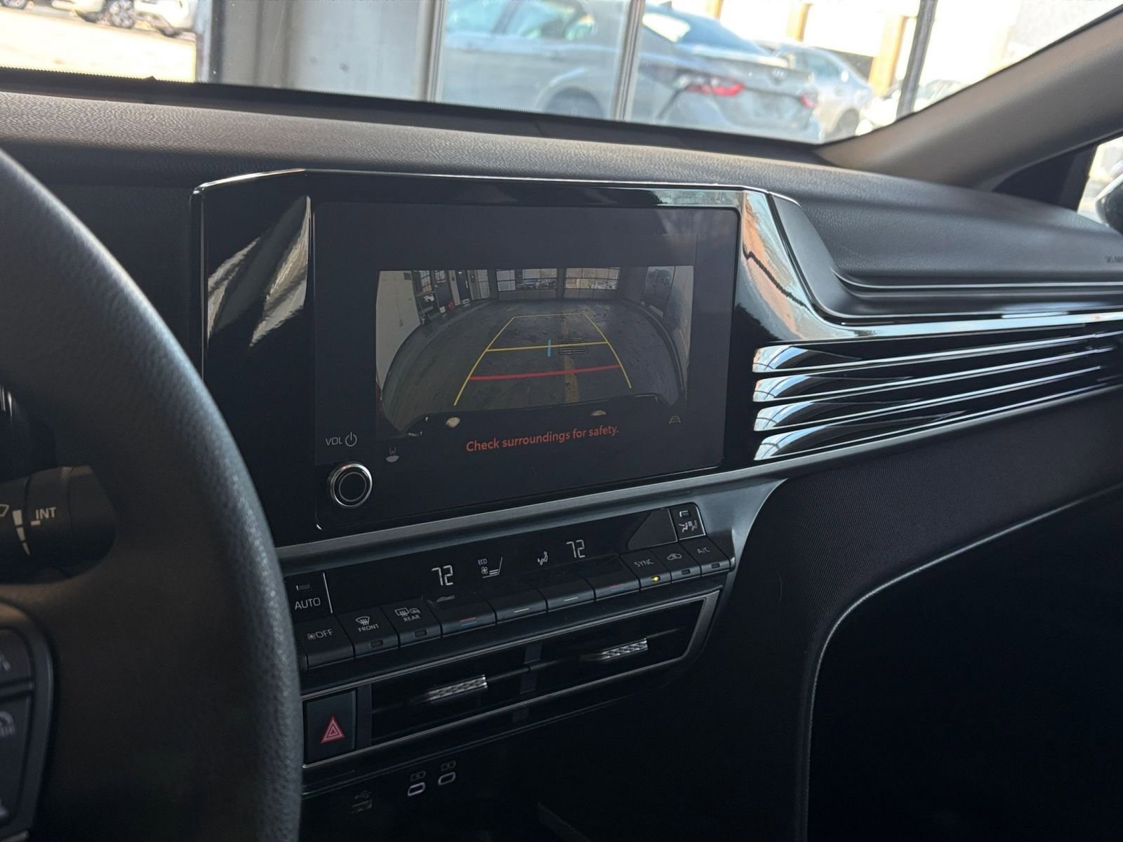 Thumbnail: 2025 Toyota Camry - 17