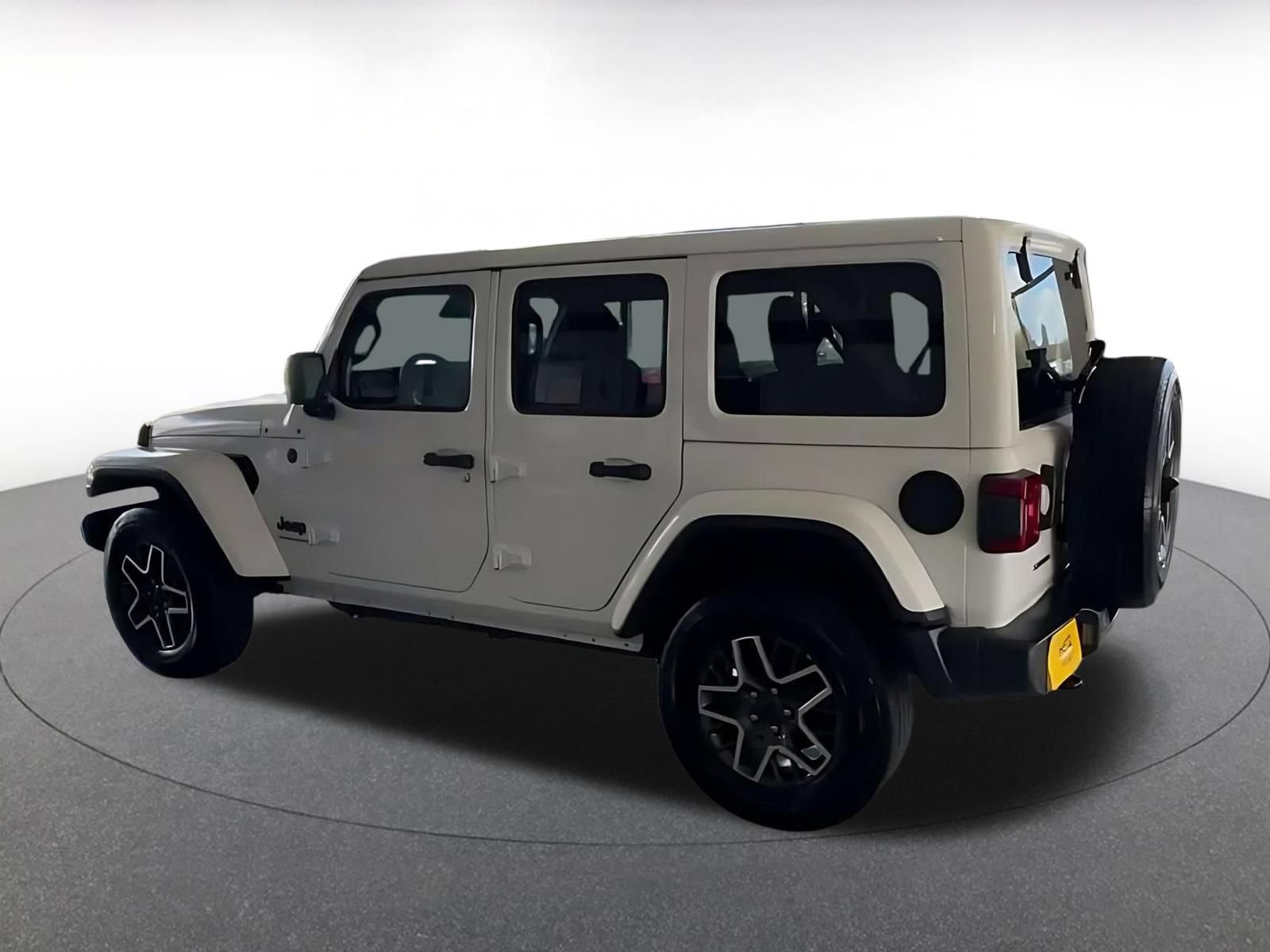 Thumbnail: 2025 Jeep Wrangler - 15