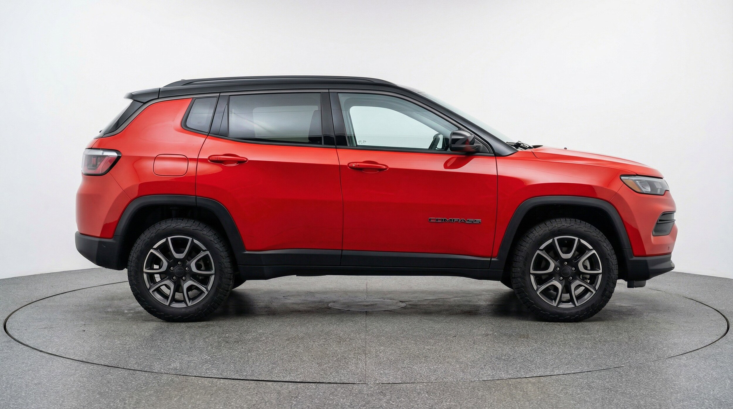 Thumbnail: 2025 Jeep Compass - 13