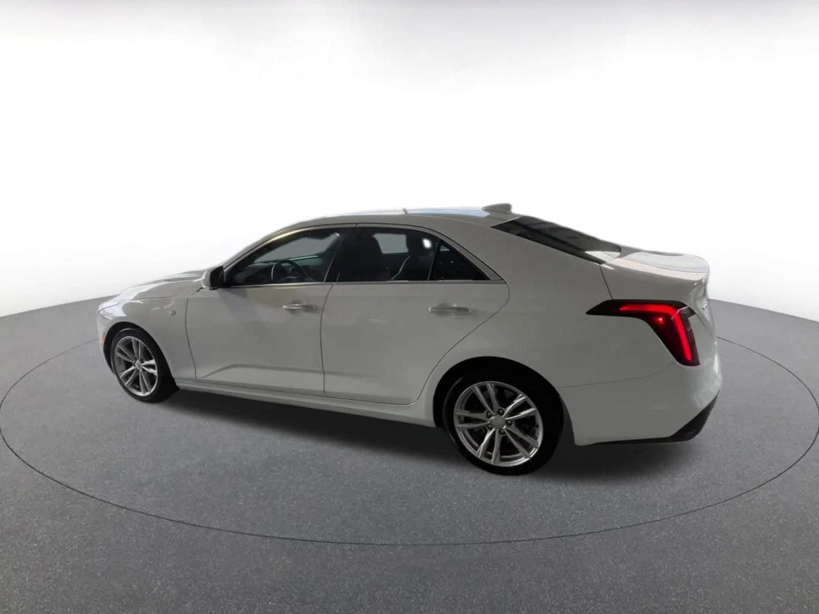 Thumbnail: 2024 Cadillac CT4 - 10