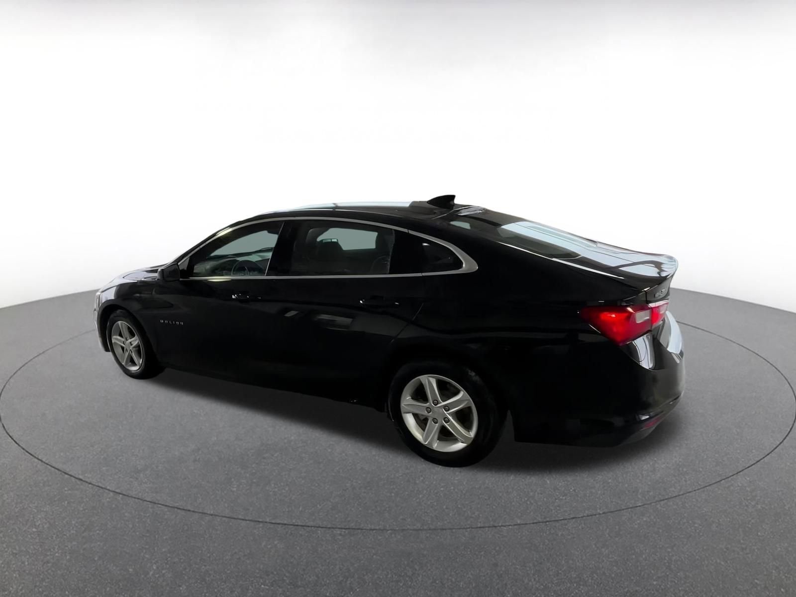 Thumbnail: 2023 Chevrolet Malibu - 13