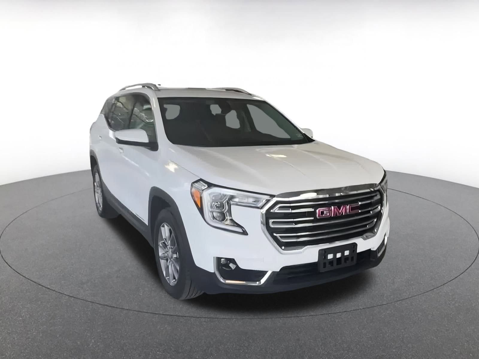 Thumbnail: 2024 GMC Terrain - 3