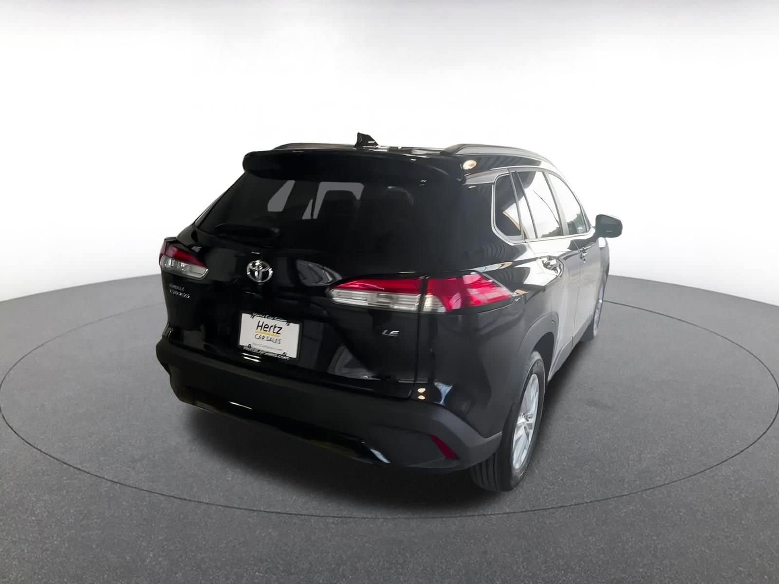 Thumbnail: 2025 Toyota Corolla Cross - 17