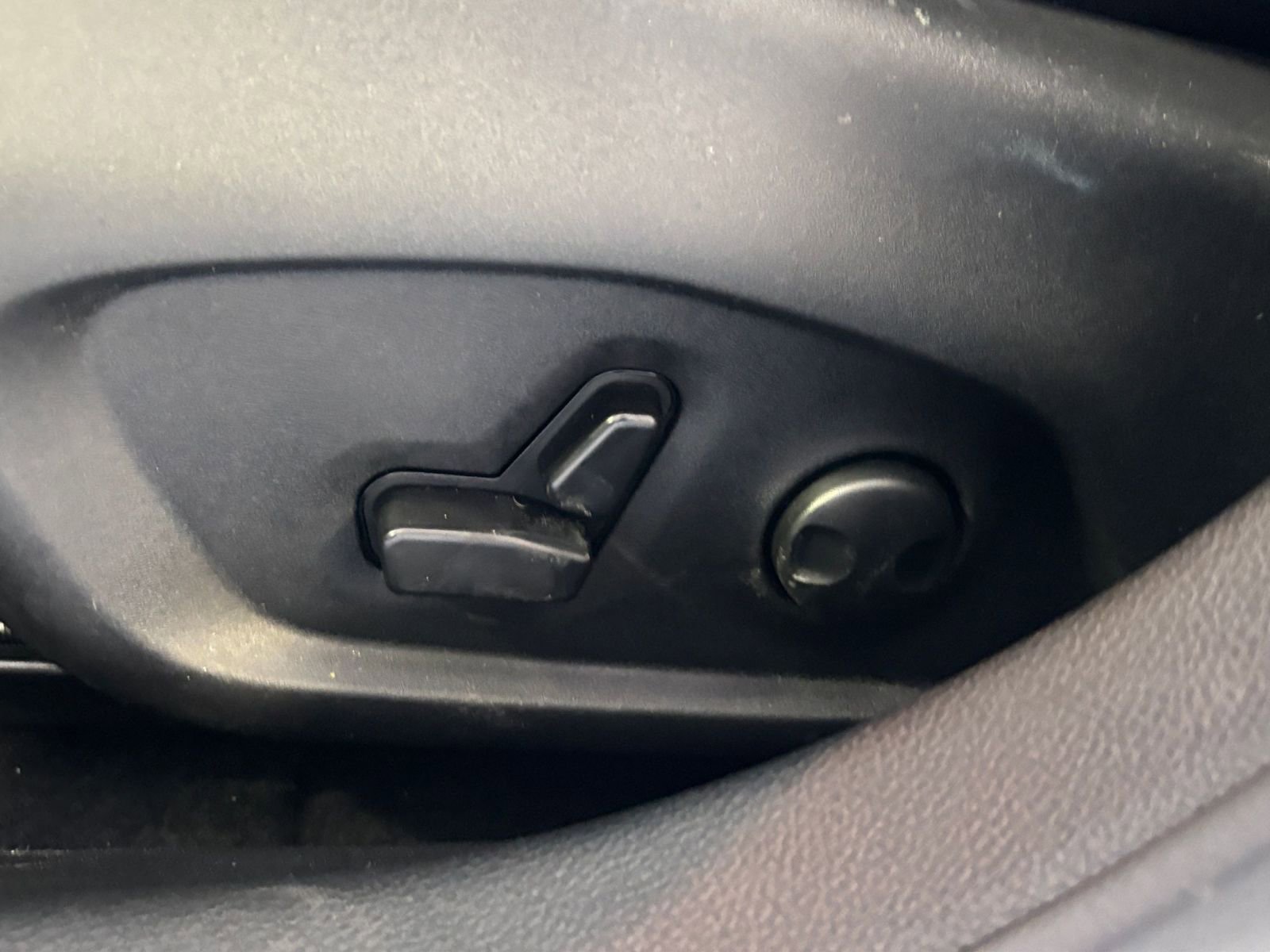 Thumbnail: 2025 Jeep Compass - 23