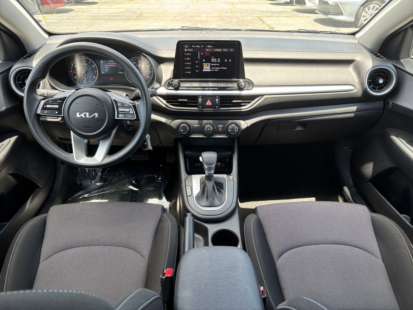 2024 Kia Forte LXS 31
