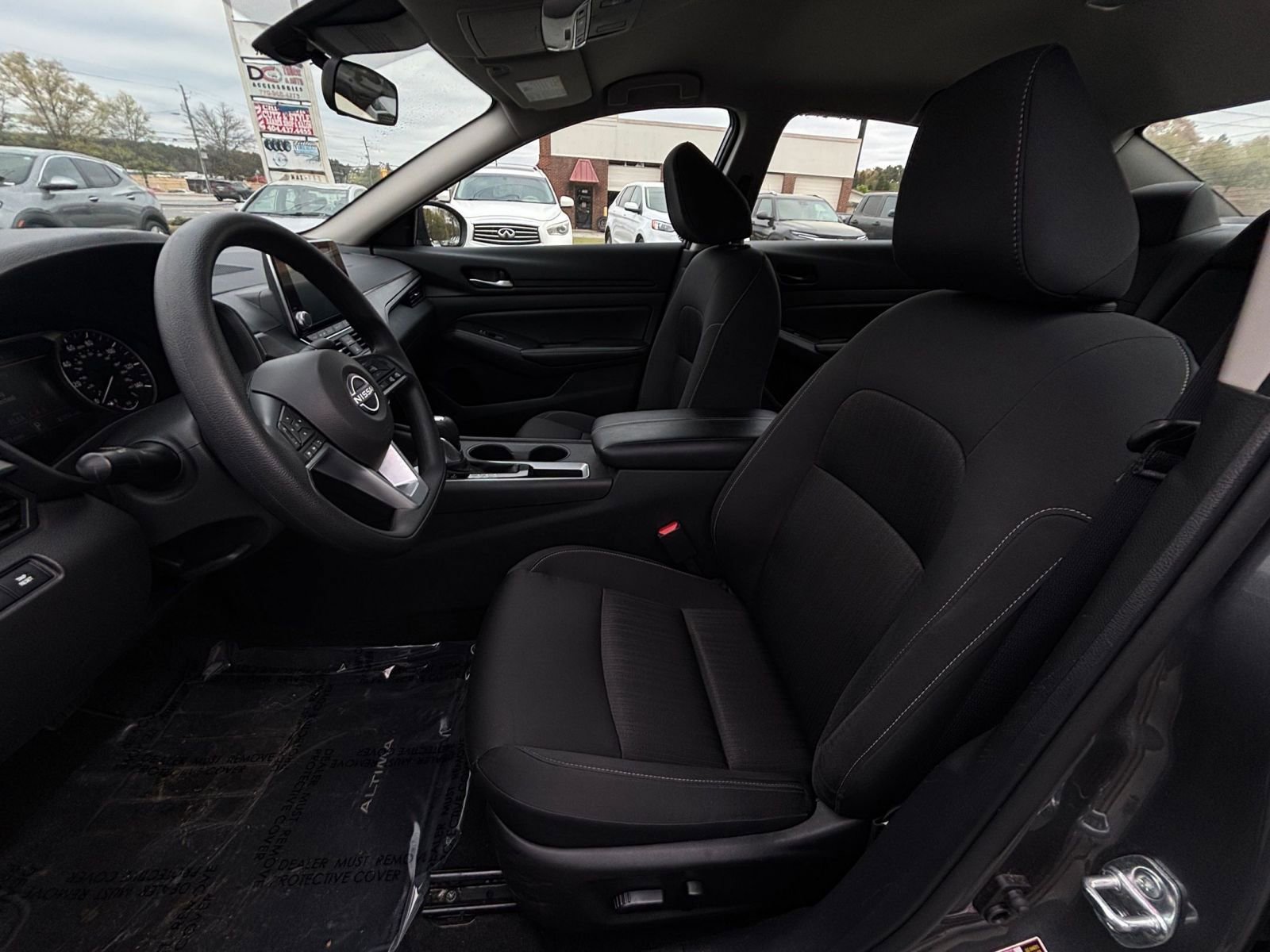 Thumbnail: 2025 Nissan Altima - 33