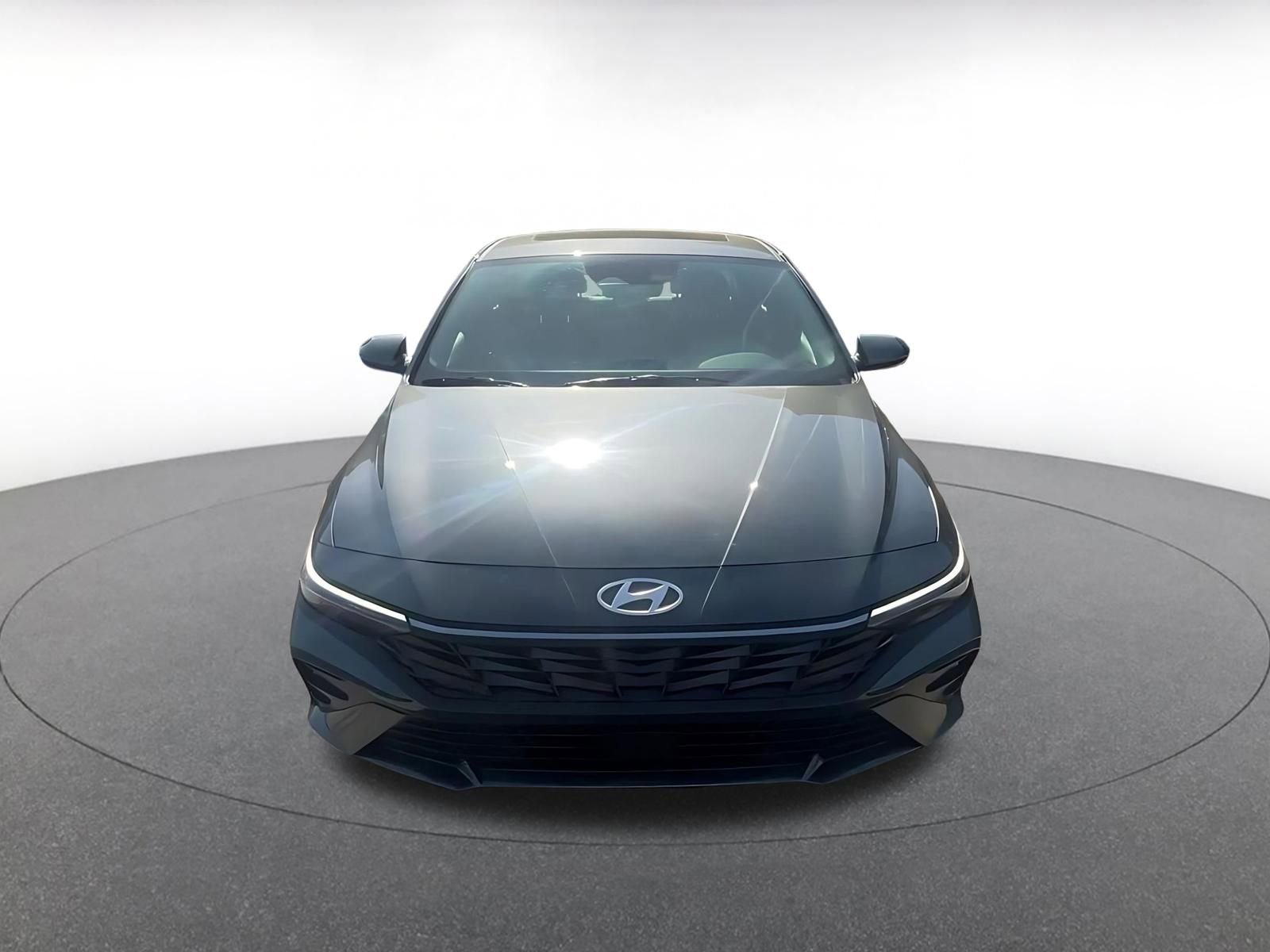 Thumbnail: 2025 Hyundai Elantra - 5