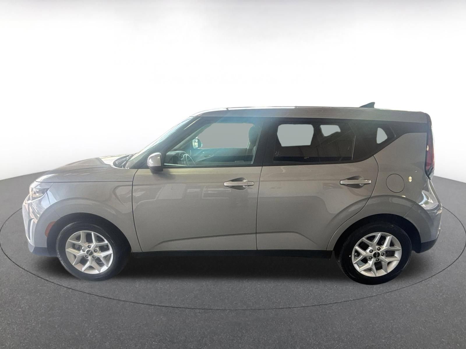 Thumbnail: 2025 Kia Soul - 11