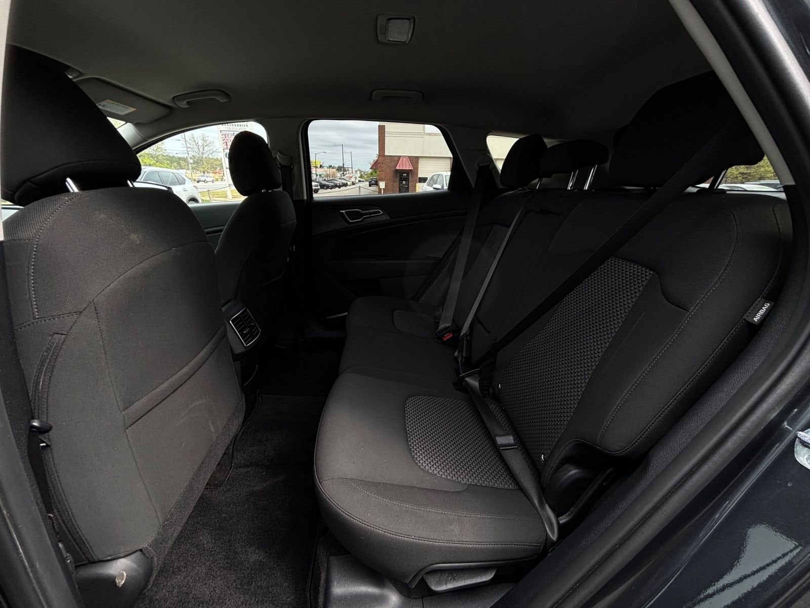 Thumbnail: 2025 Kia Sportage - 25