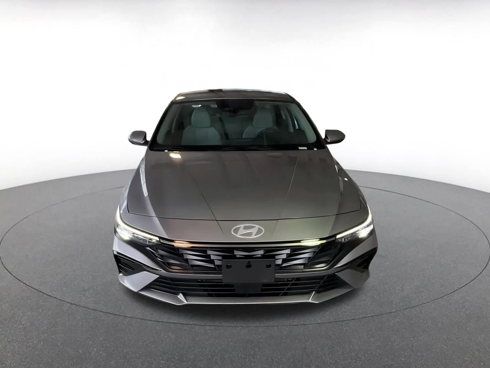 Thumbnail: 2025 Hyundai Elantra - 5