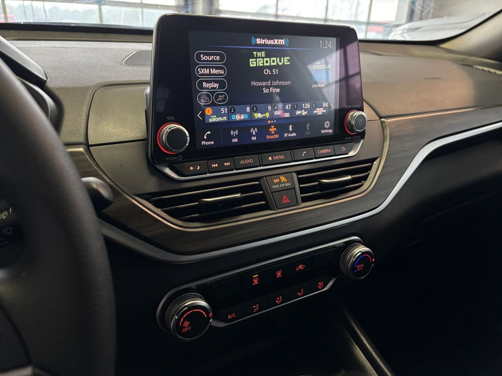 Thumbnail: 2025 Nissan Altima - 20