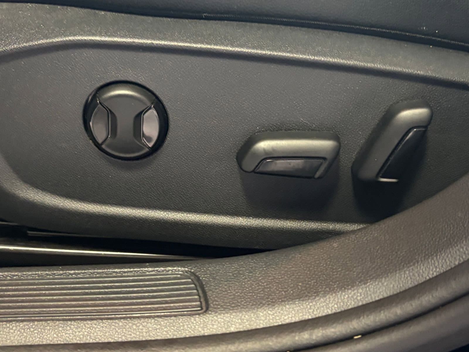 Thumbnail: 2025 Volkswagen Jetta - 22