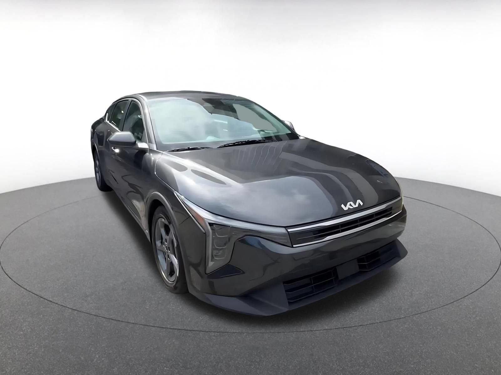 Thumbnail: 2025 Kia K4 - 3
