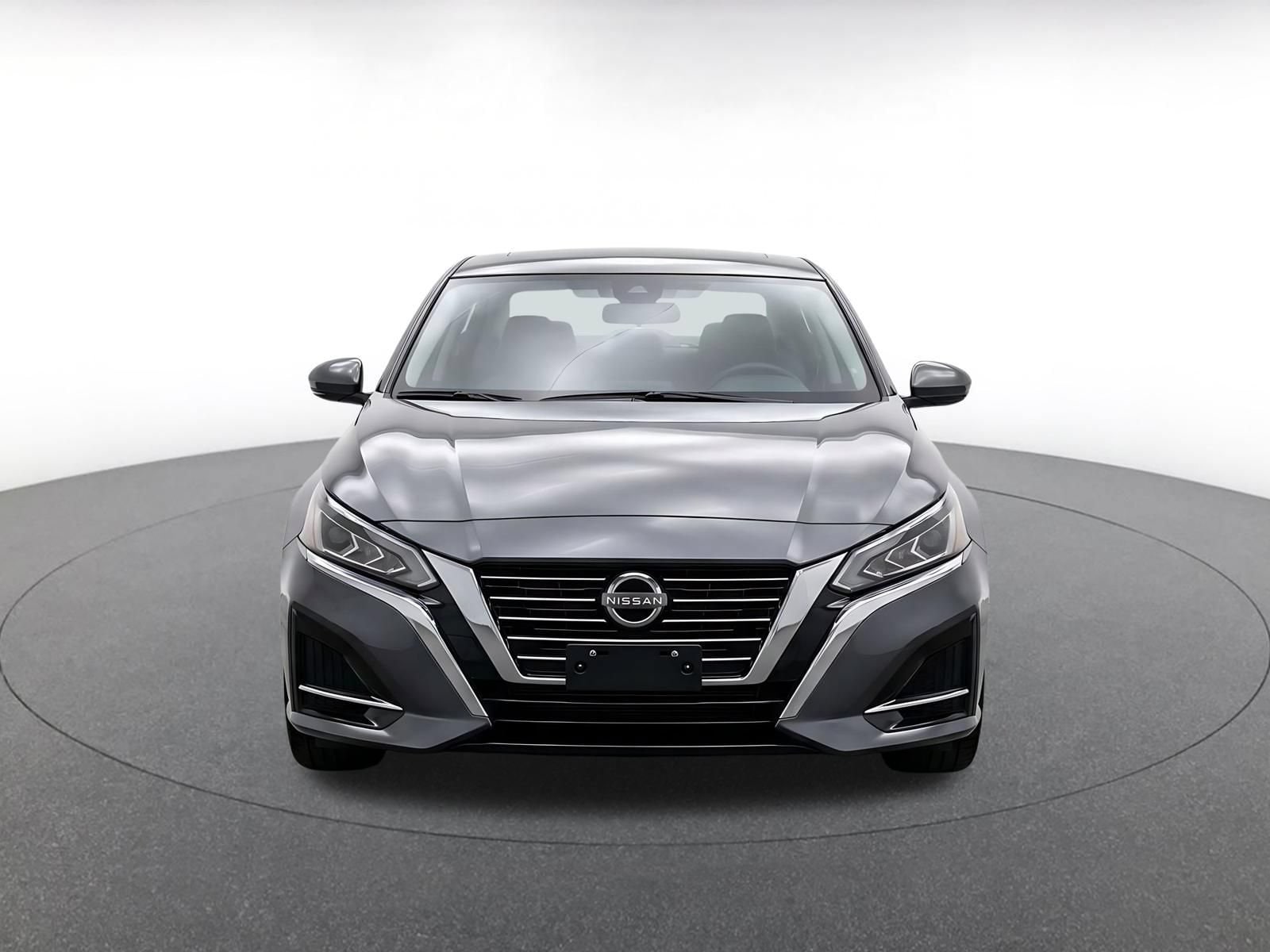 Thumbnail: 2025 Nissan Altima - 2