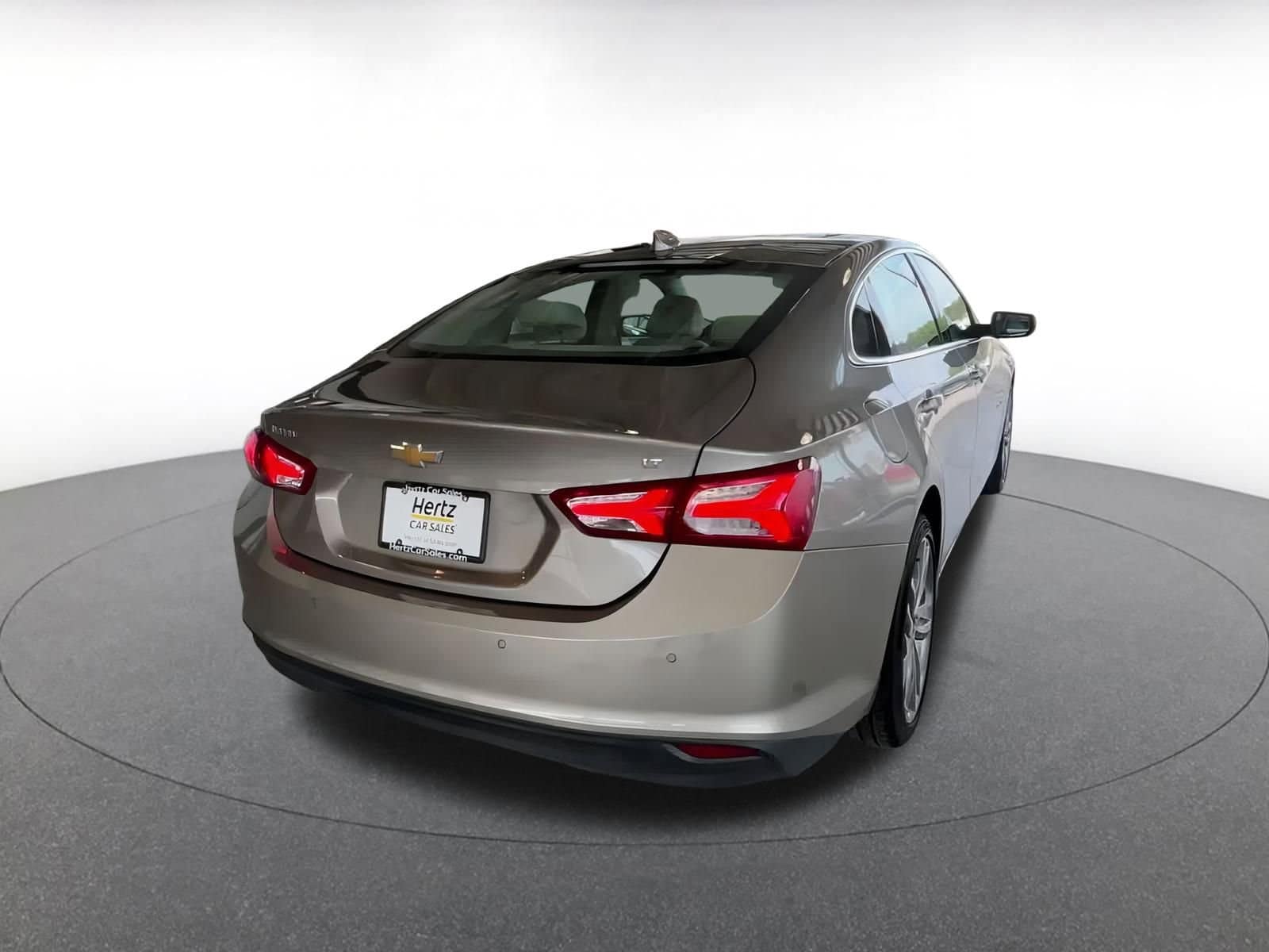 Thumbnail: 2024 Chevrolet Malibu - 12