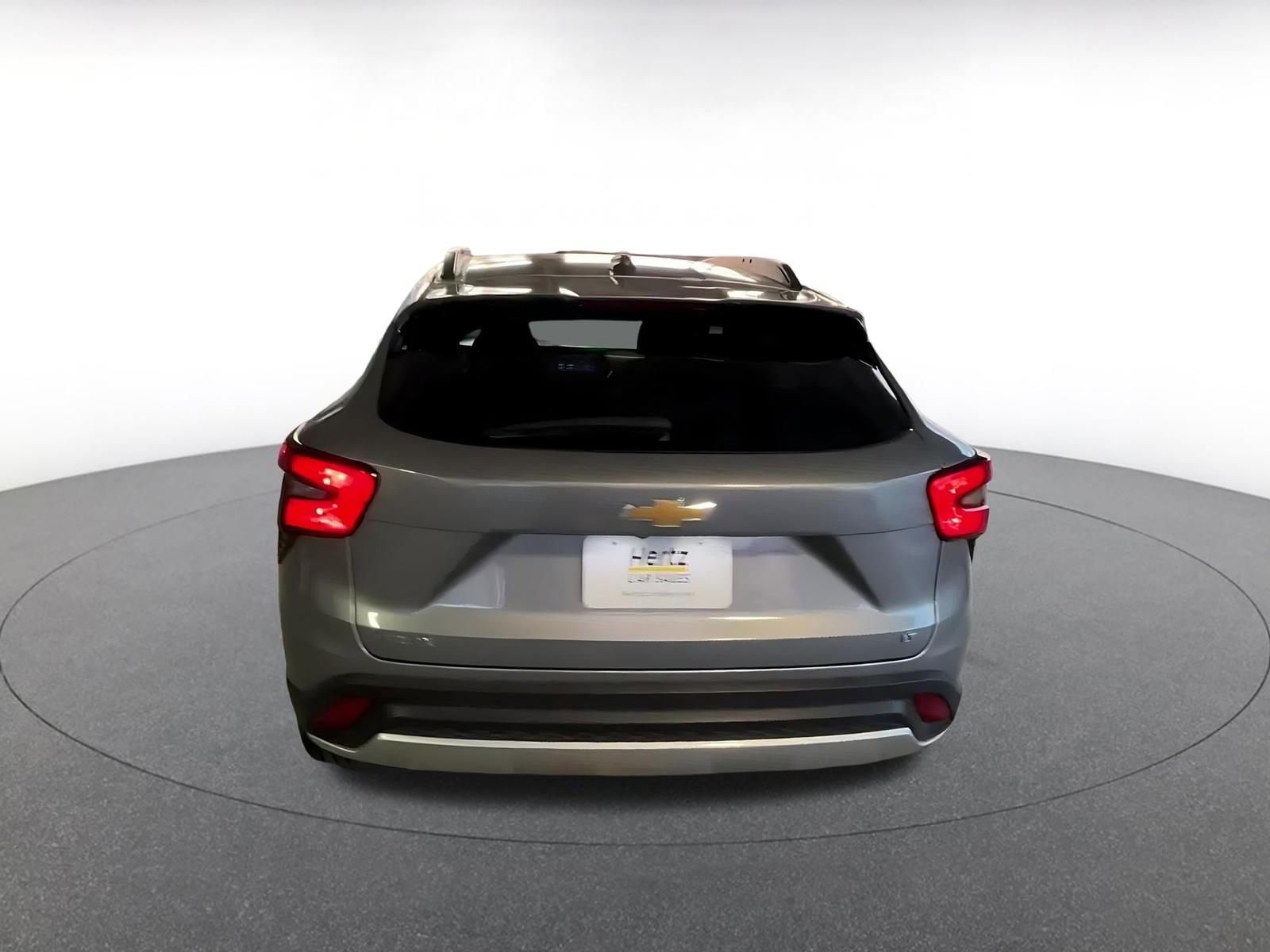 Thumbnail: 2025 Chevrolet Trax - 12