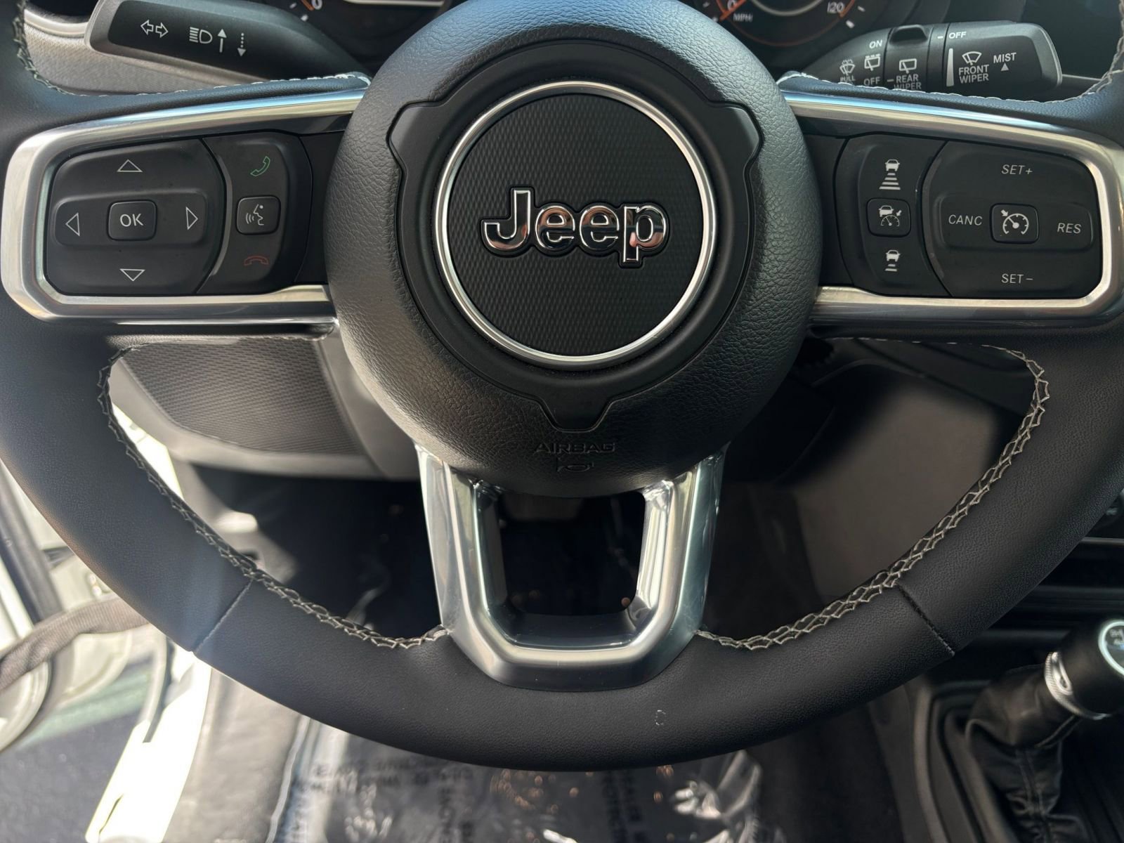 Thumbnail: 2025 Jeep Wrangler - 28