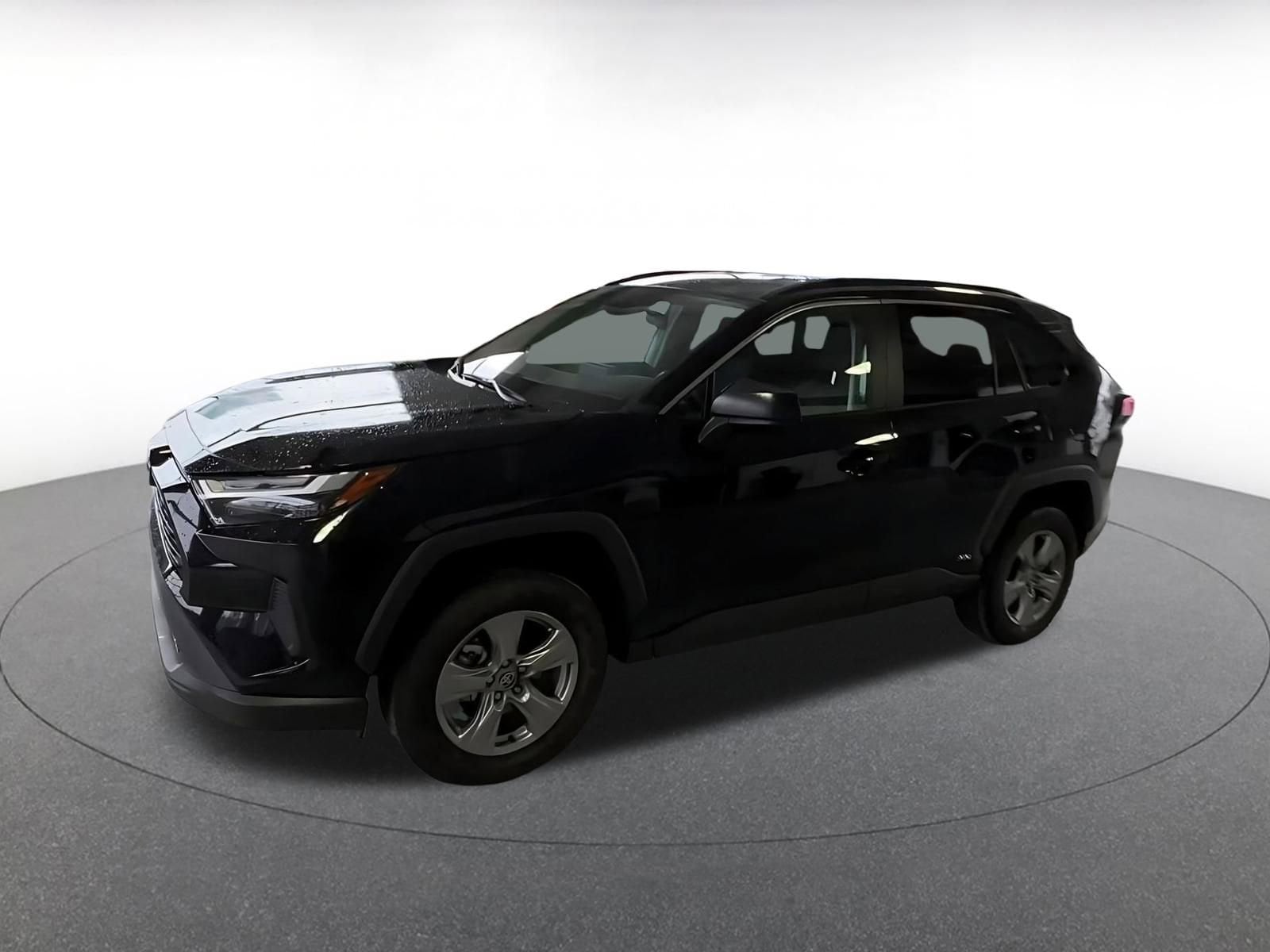 Thumbnail: 2025 Toyota RAV4 - 6