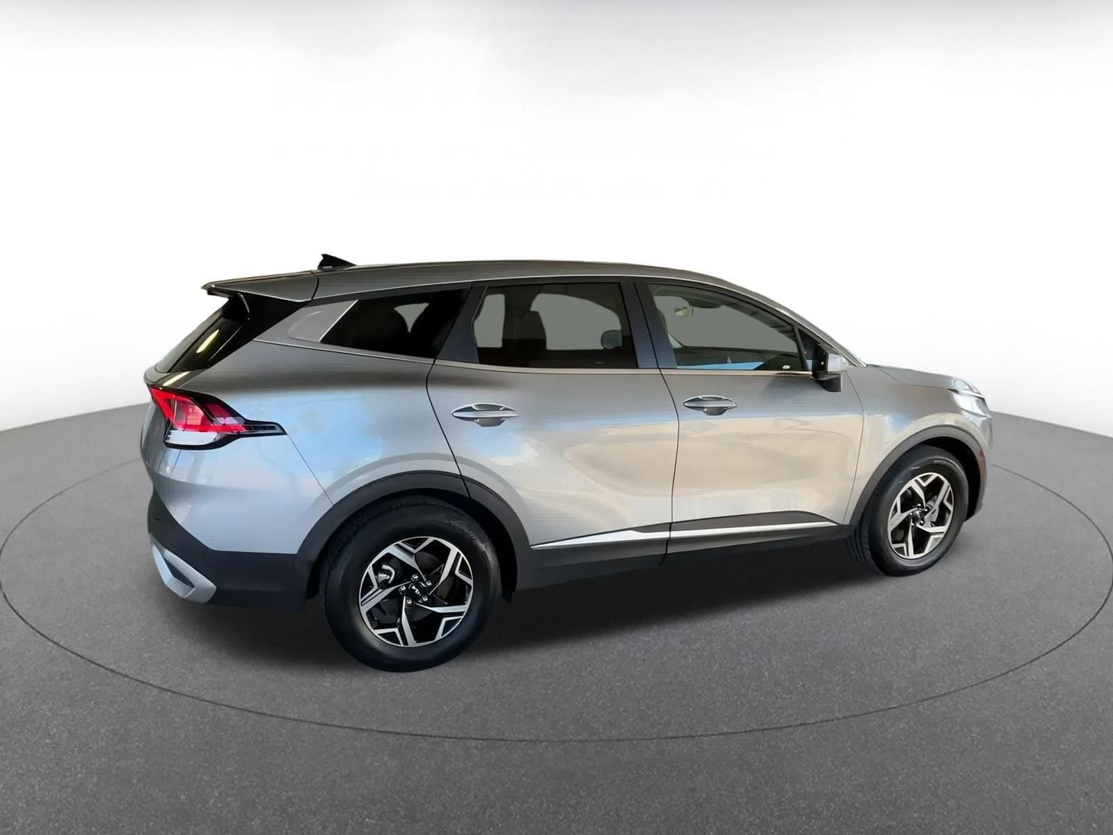 2023 Kia Sportage LX 12