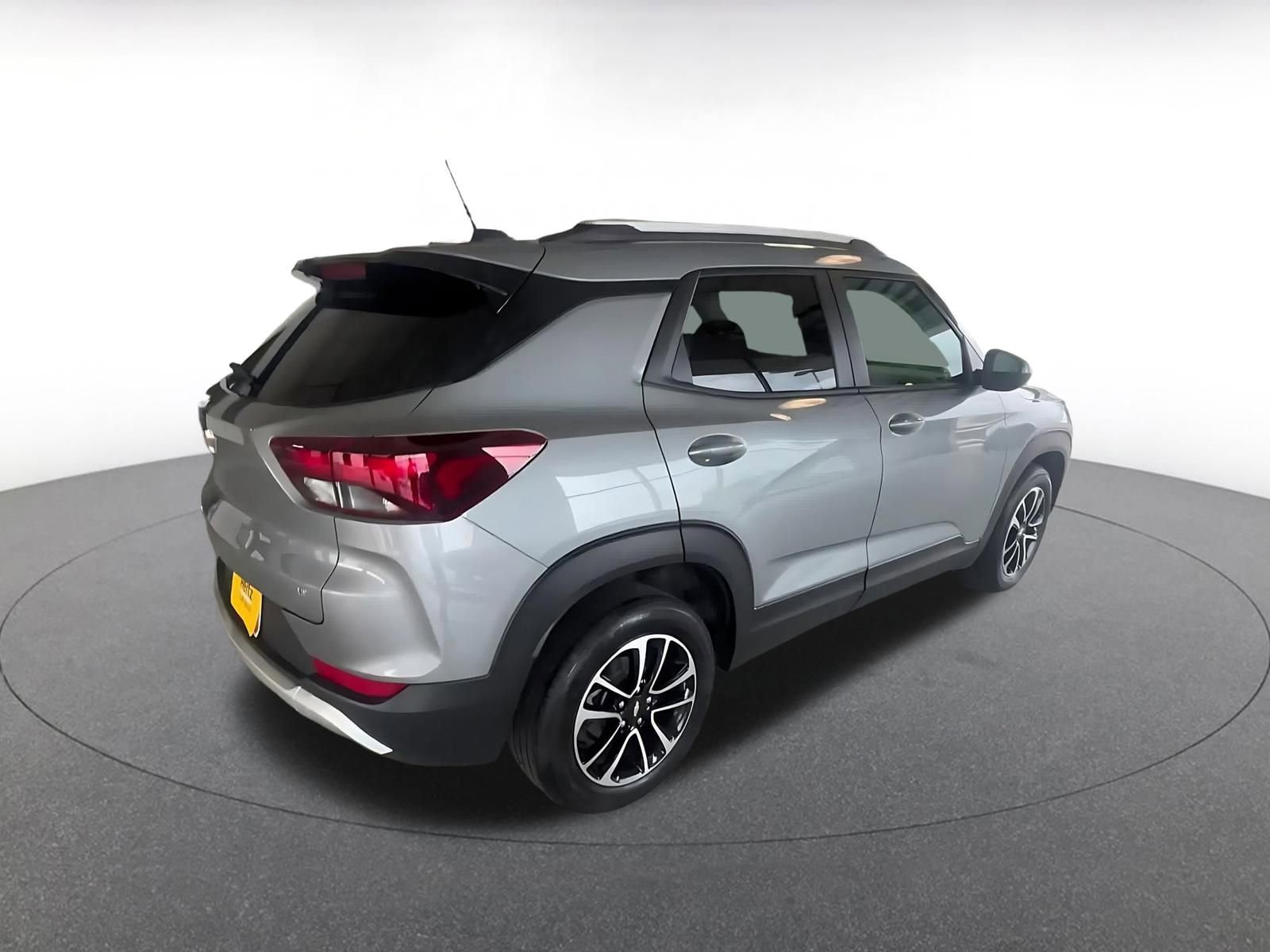 Thumbnail: 2025 Chevrolet TrailBlazer - 15