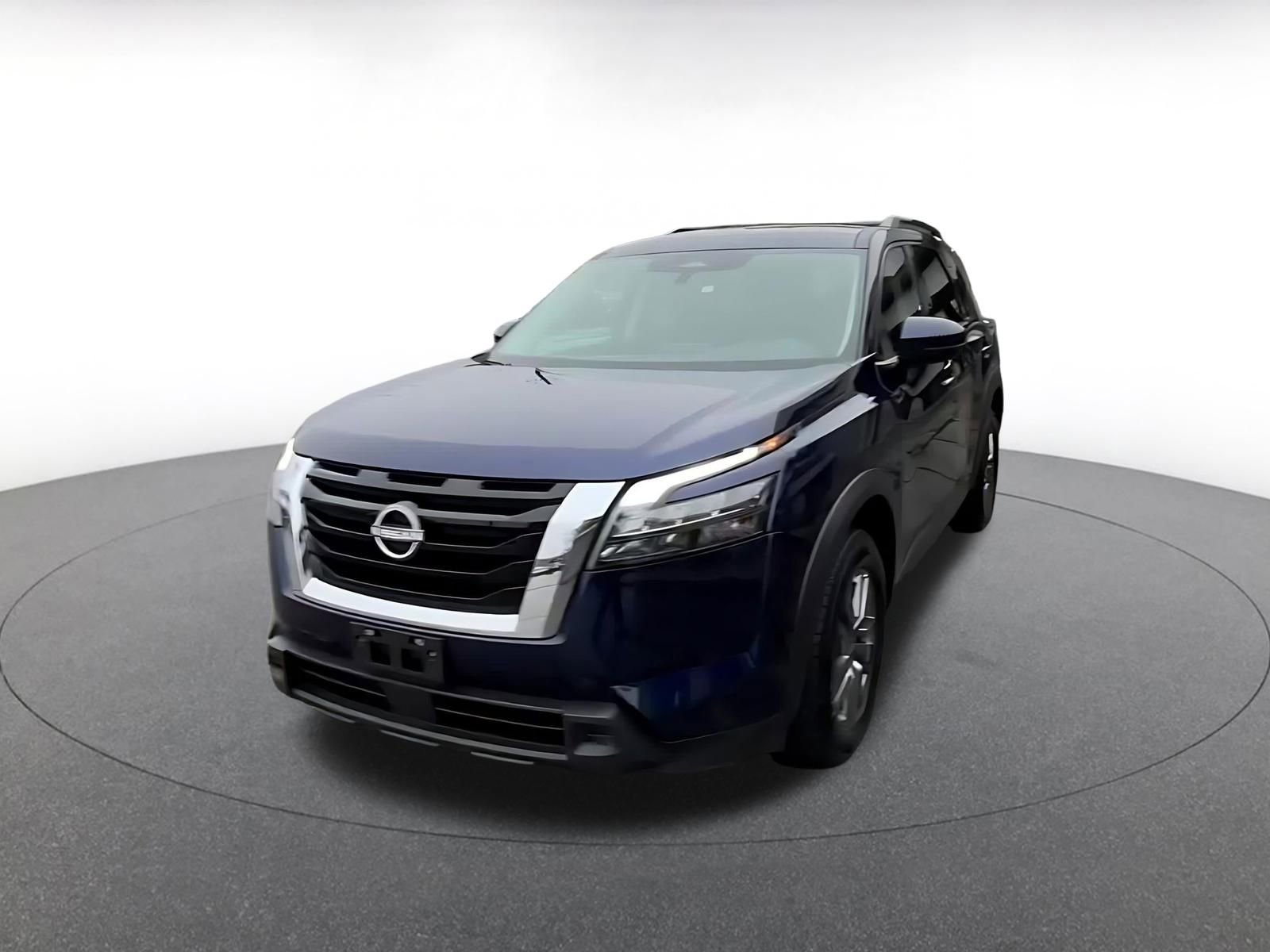 Thumbnail: 2025 Nissan Pathfinder - 12