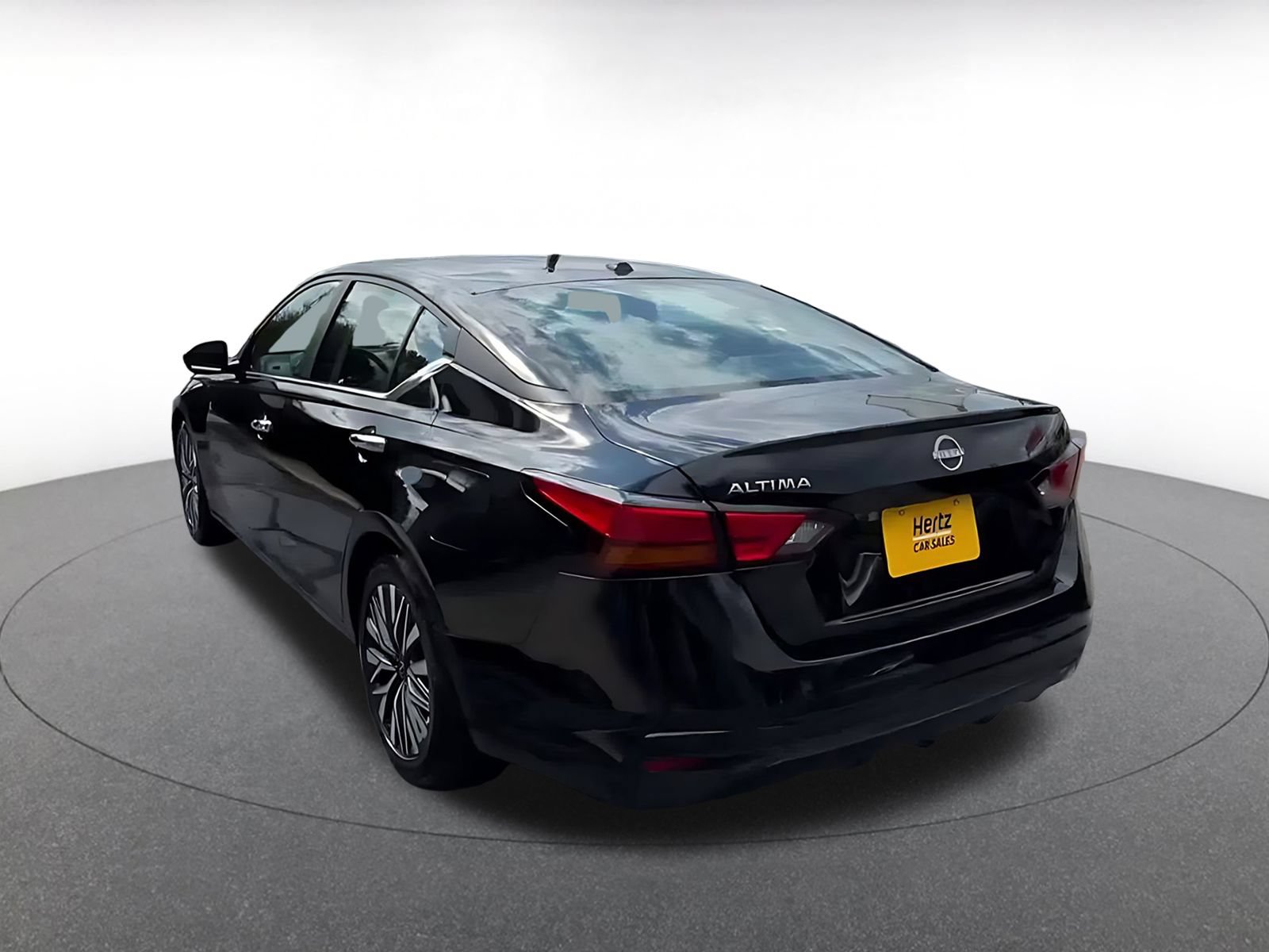 Thumbnail: 2025 Nissan Altima - 11