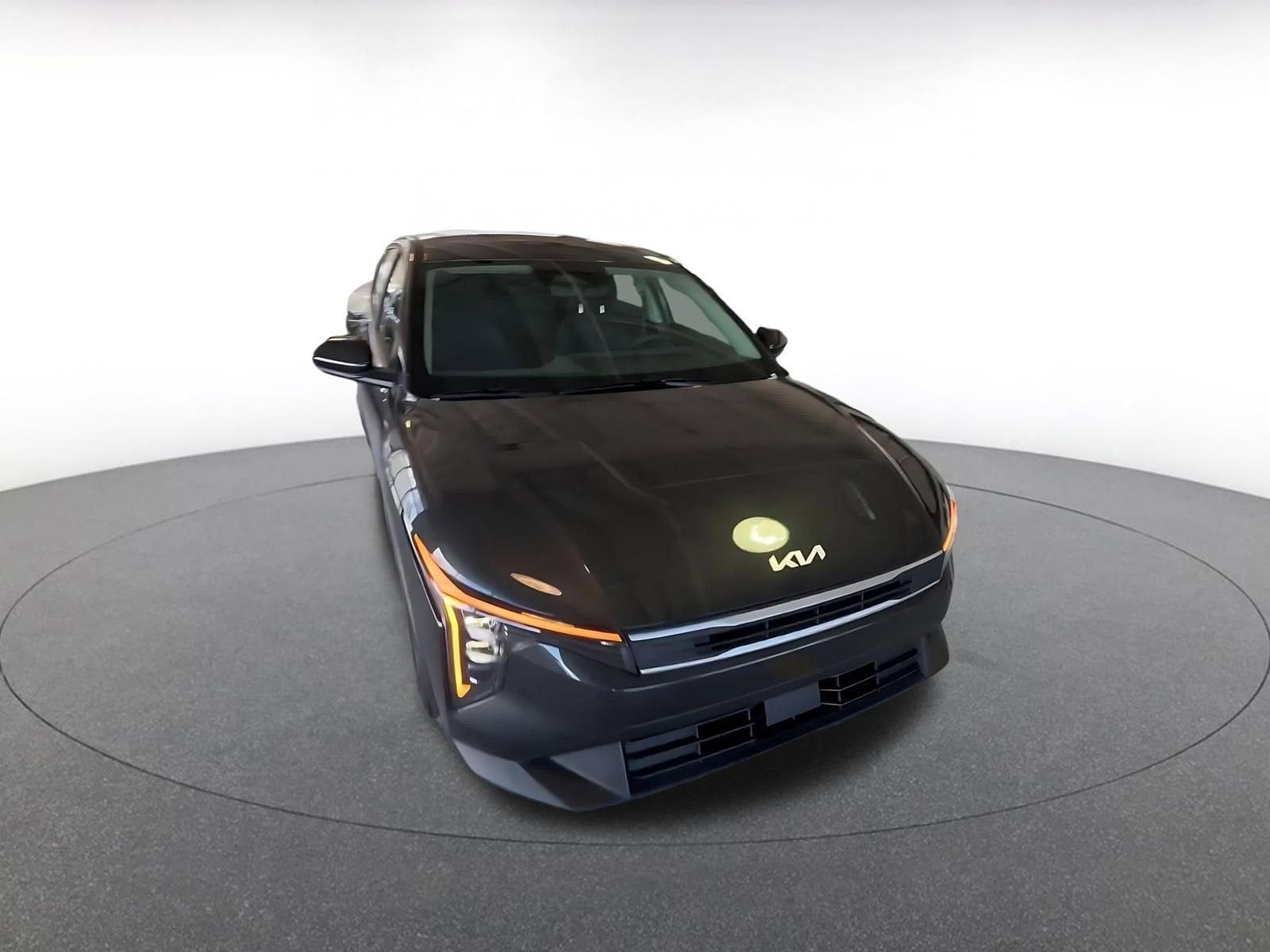 Thumbnail: 2025 Kia K4 - 3